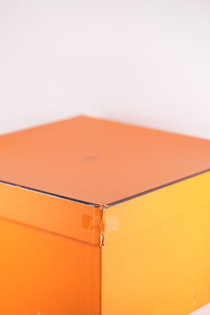 Lindy 30 in Black Clemence Leather Gold Hardware Stamp D(2019) | Purse Maison Luxury Bags Shop