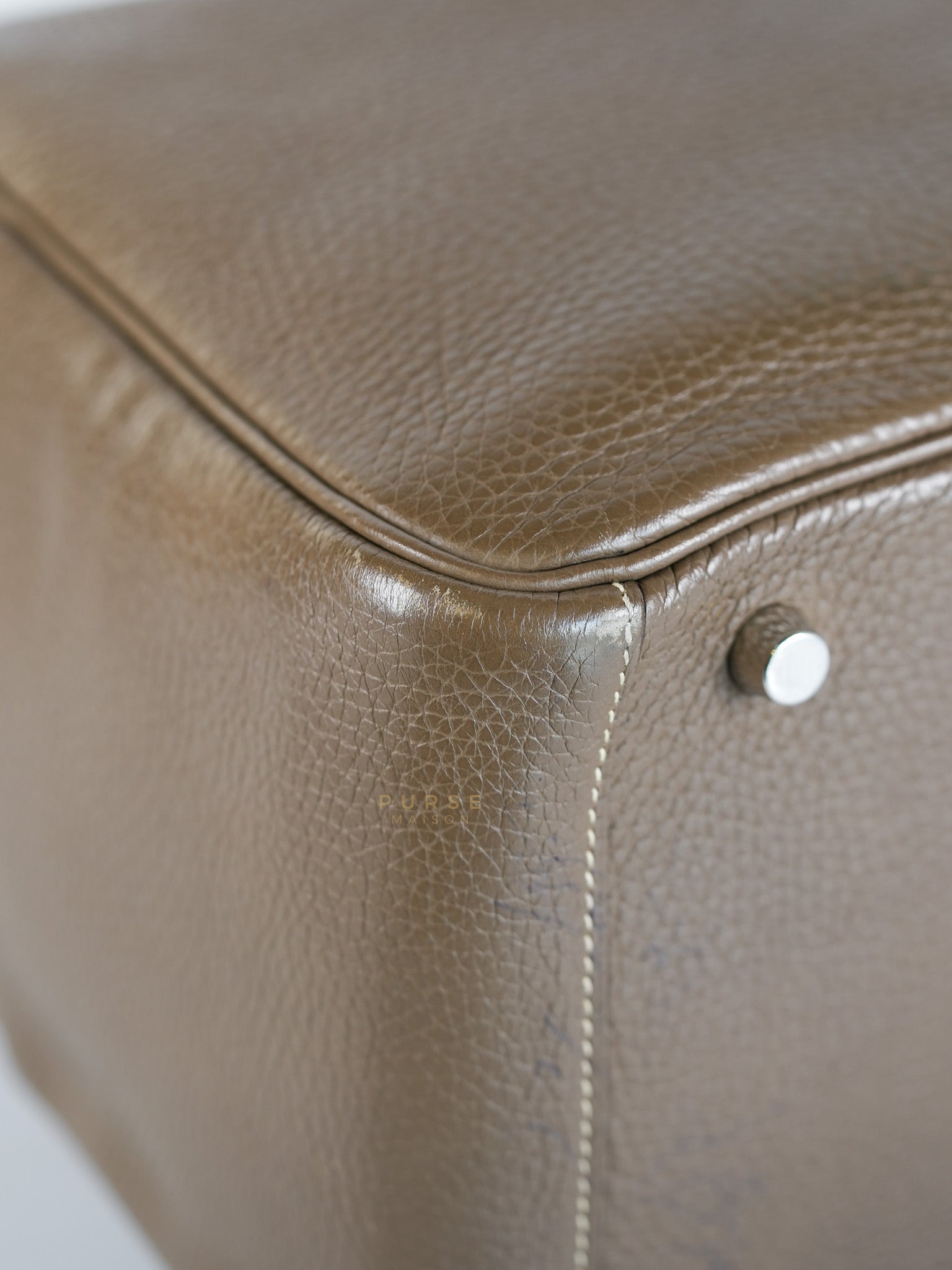 Lindy 30 in Etoupe Clemence Leather & Palladium Hardware Stamp A(2017) | Purse Maison Luxury Bags Shop