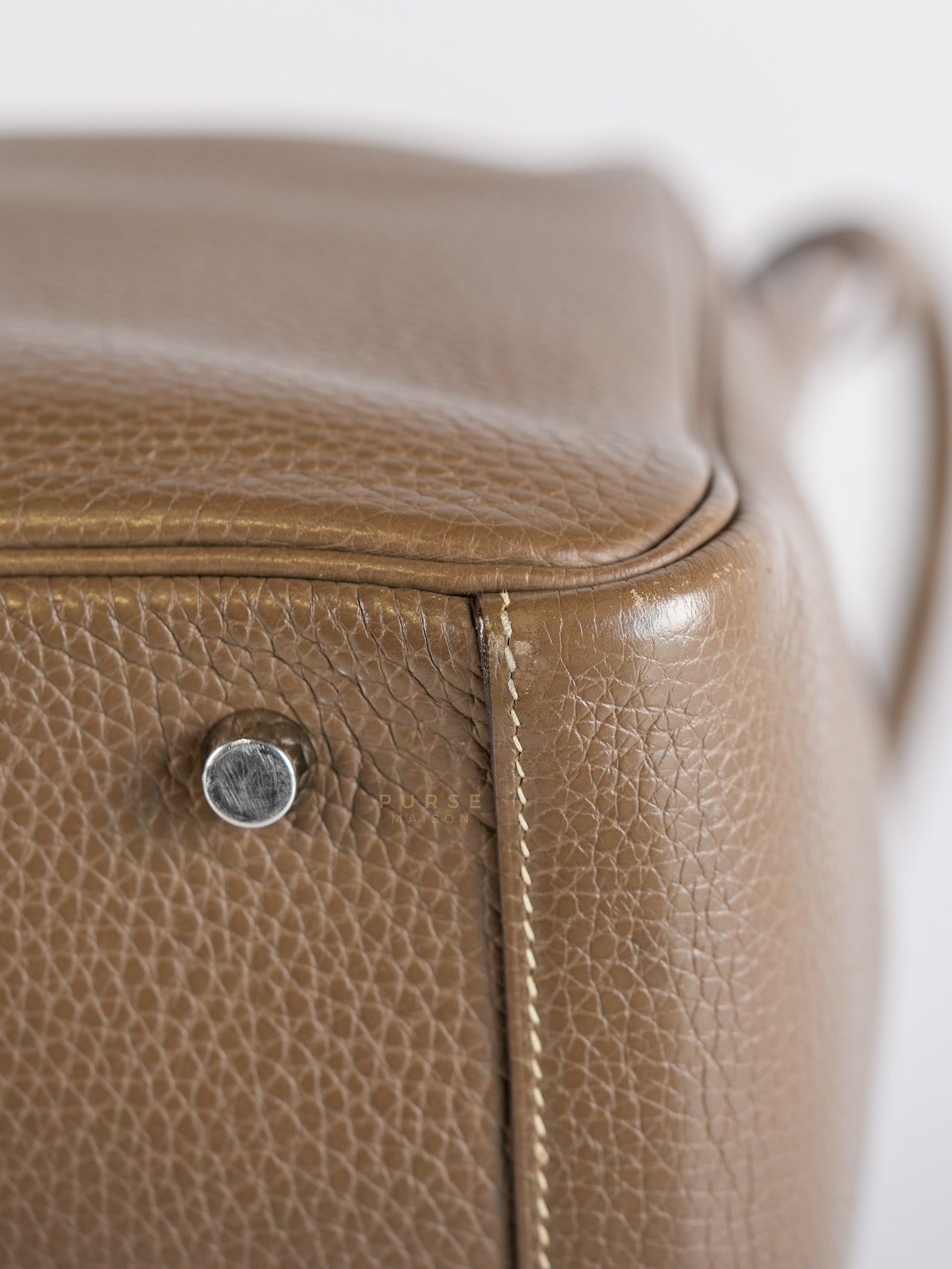 Lindy 30 in Etoupe Clemence Leather & Palladium Hardware Stamp A(2017) | Purse Maison Luxury Bags Shop