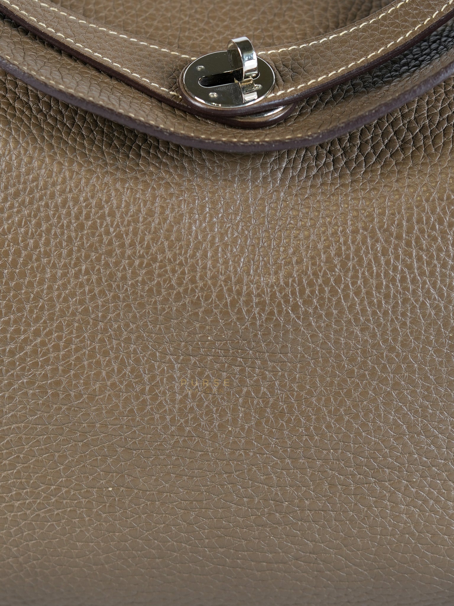 Lindy 30 in Etoupe Clemence Leather & Palladium Hardware Stamp A(2017) | Purse Maison Luxury Bags Shop