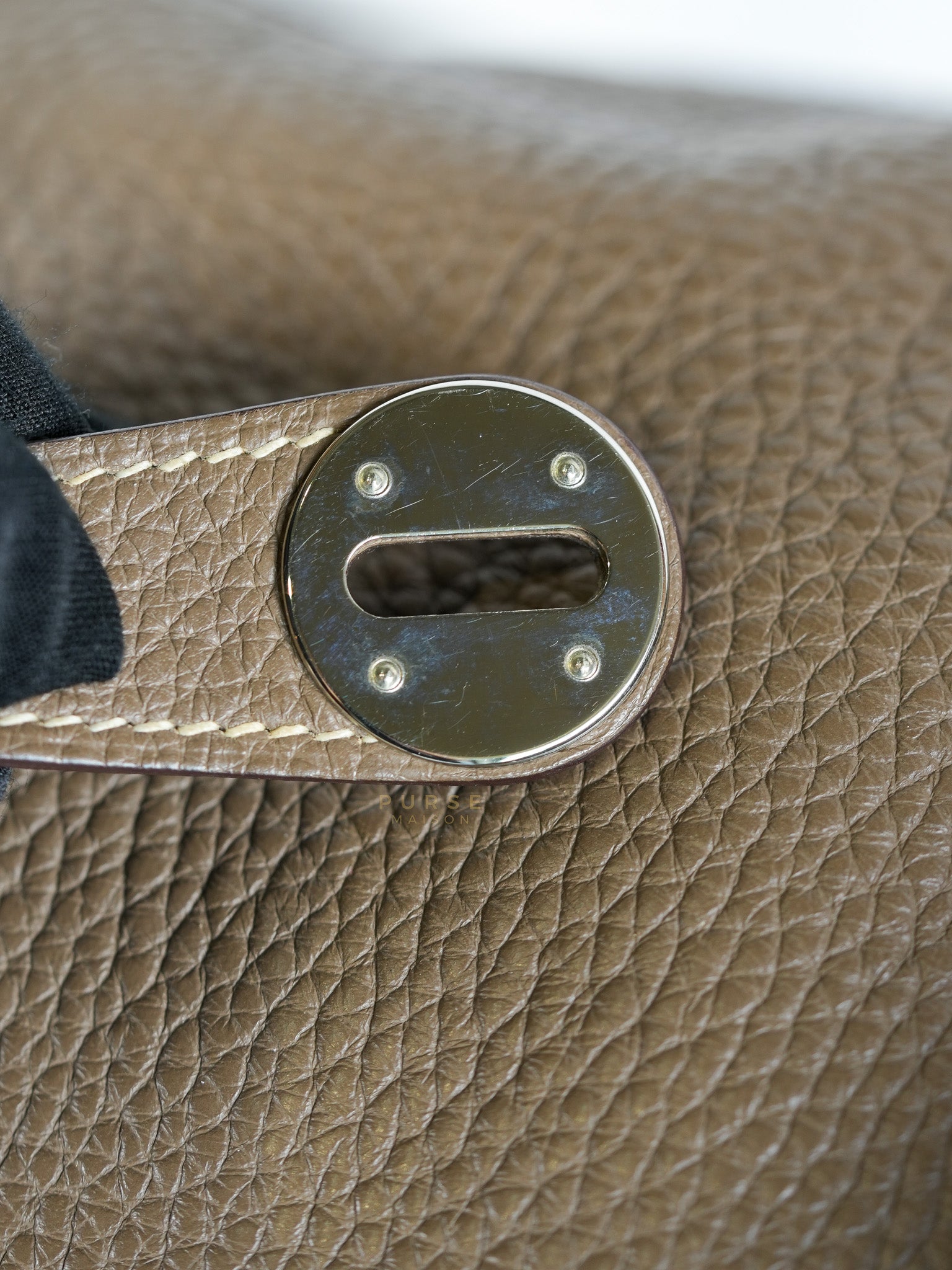 Lindy 30 in Etoupe Clemence Leather & Palladium Hardware Stamp A(2017) | Purse Maison Luxury Bags Shop