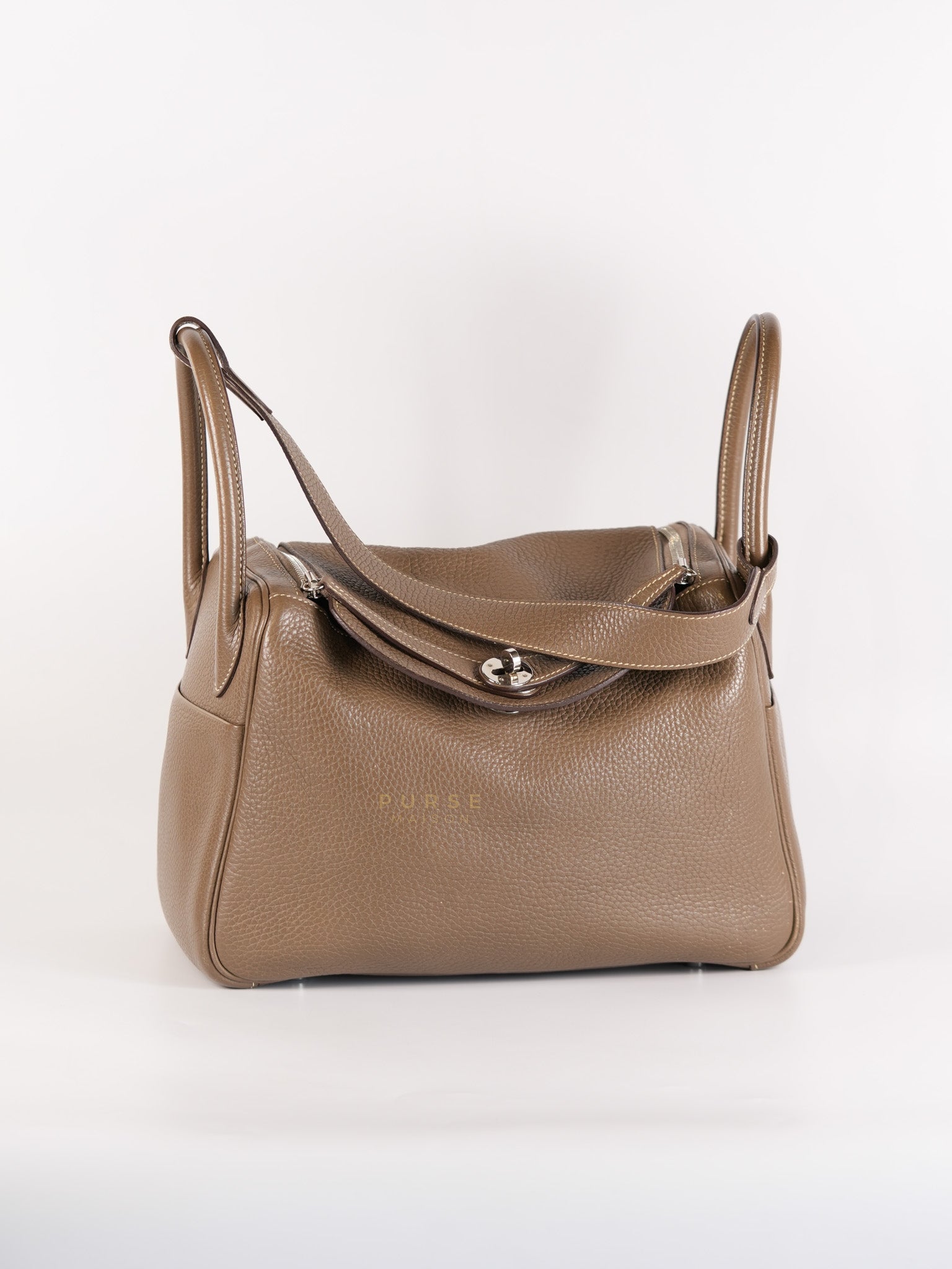 Lindy 30 in Etoupe Clemence Leather & Palladium Hardware Stamp A(2017) | Purse Maison Luxury Bags Shop