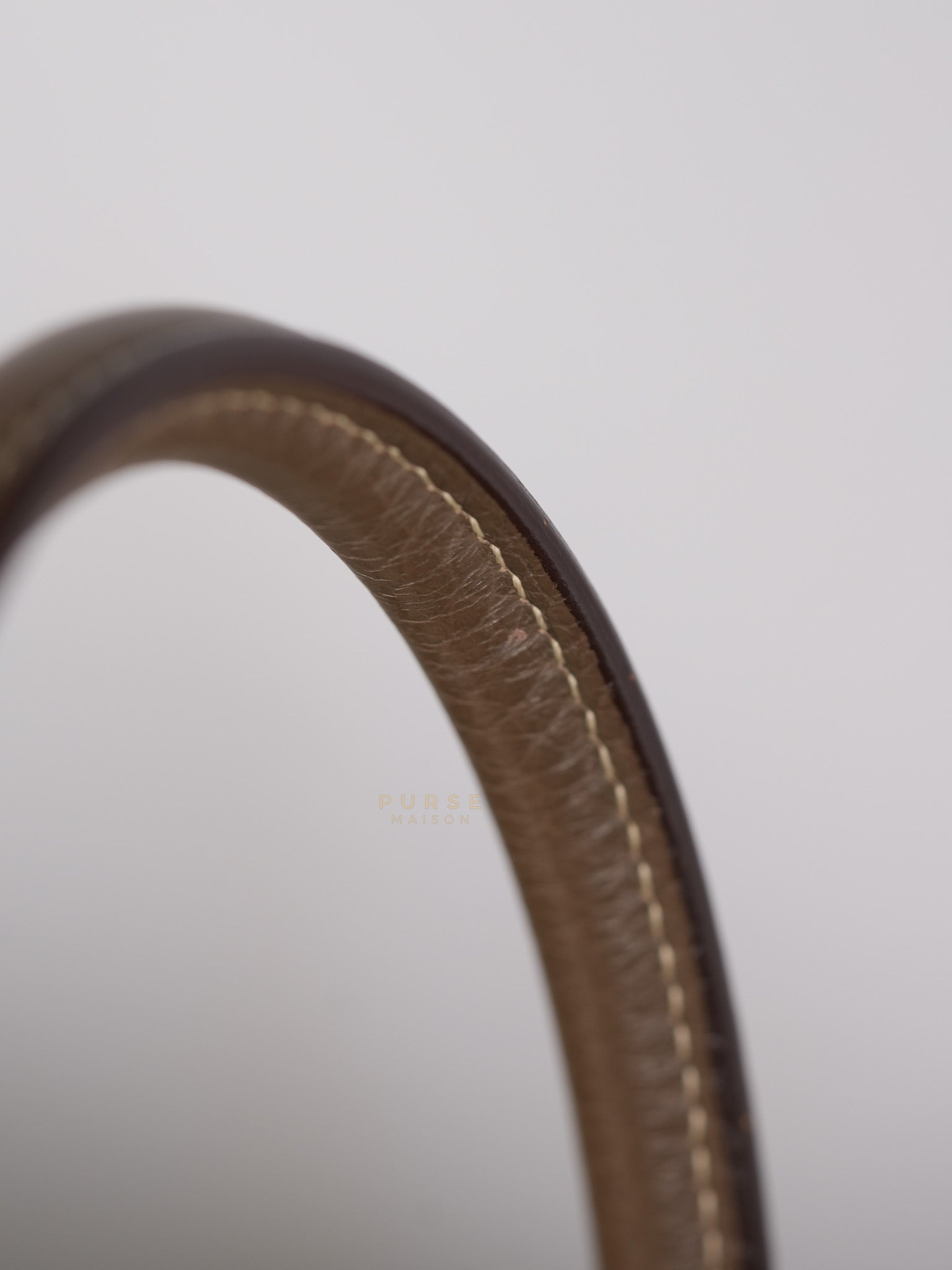 Lindy 30 in Etoupe Clemence Leather & Palladium Hardware Stamp A(2017) | Purse Maison Luxury Bags Shop