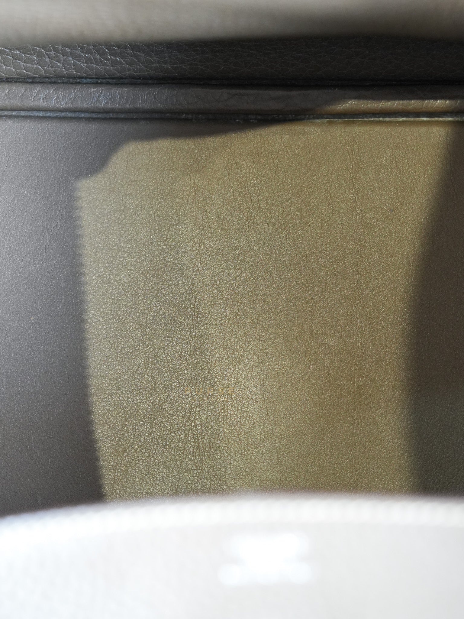 Lindy 30 in Etoupe Clemence Leather & Palladium Hardware Stamp A(2017) | Purse Maison Luxury Bags Shop