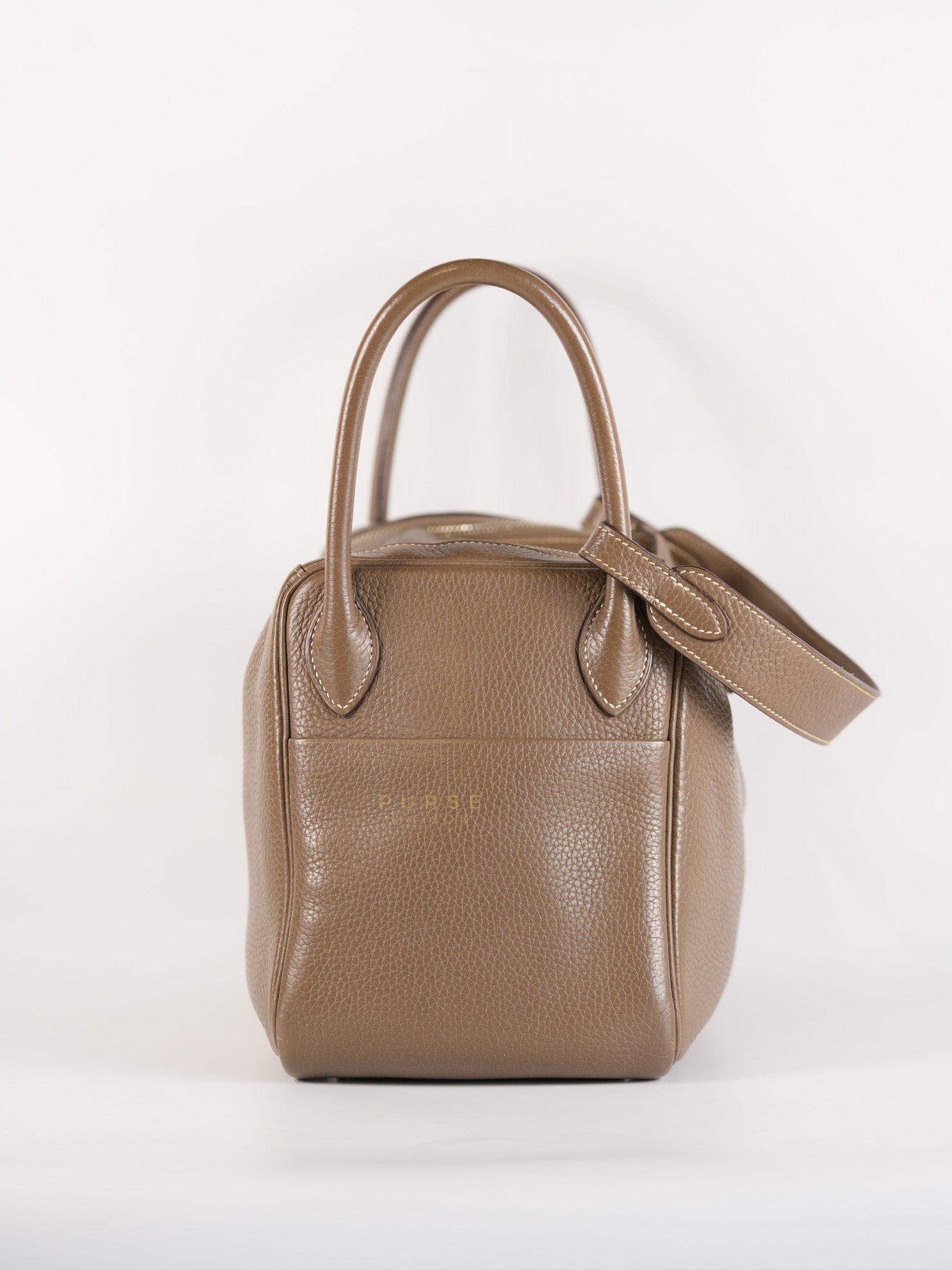 Lindy 30 in Etoupe Clemence Leather & Palladium Hardware Stamp A(2017) | Purse Maison Luxury Bags Shop