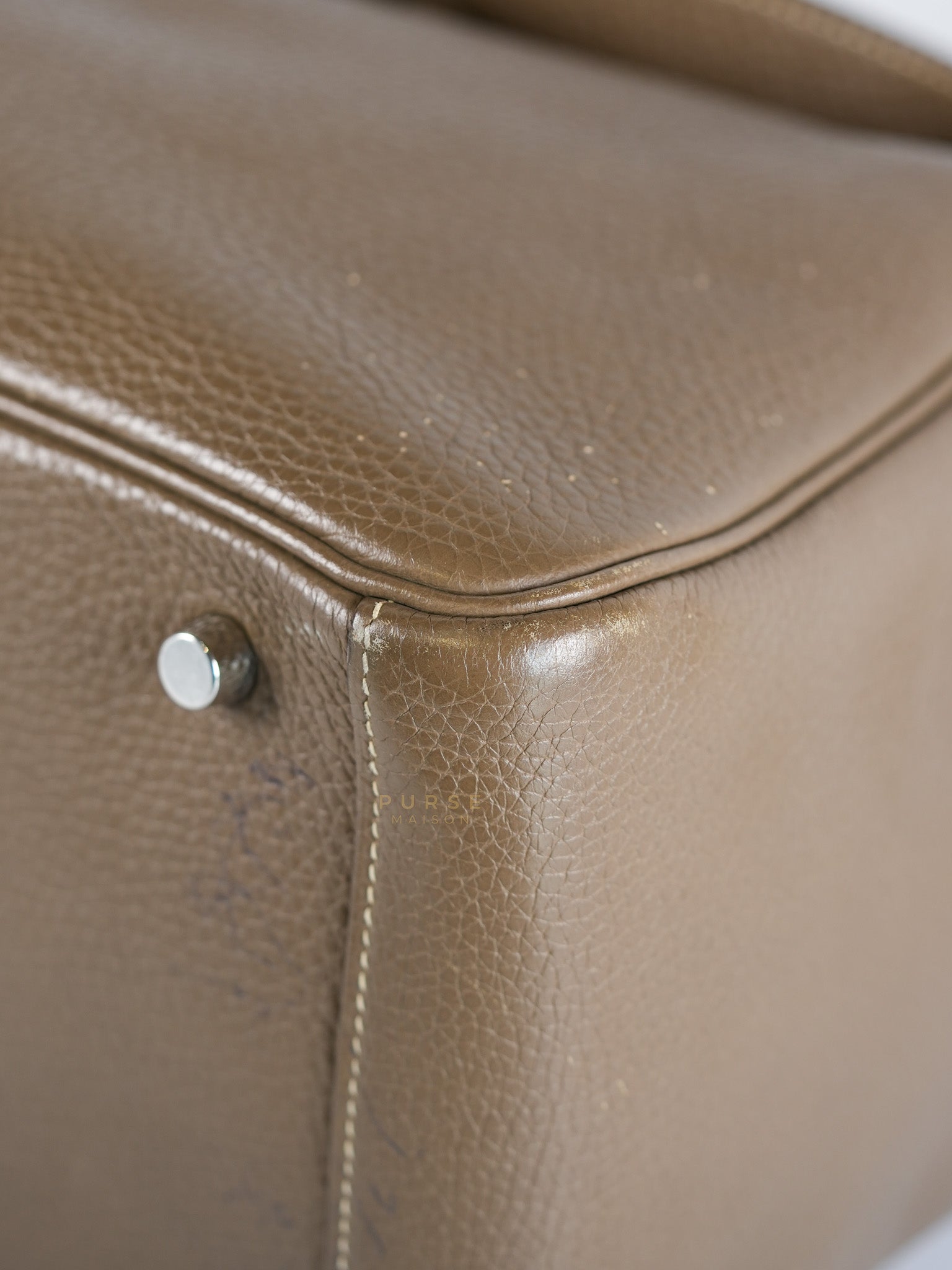 Lindy 30 in Etoupe Clemence Leather & Palladium Hardware Stamp A(2017) | Purse Maison Luxury Bags Shop