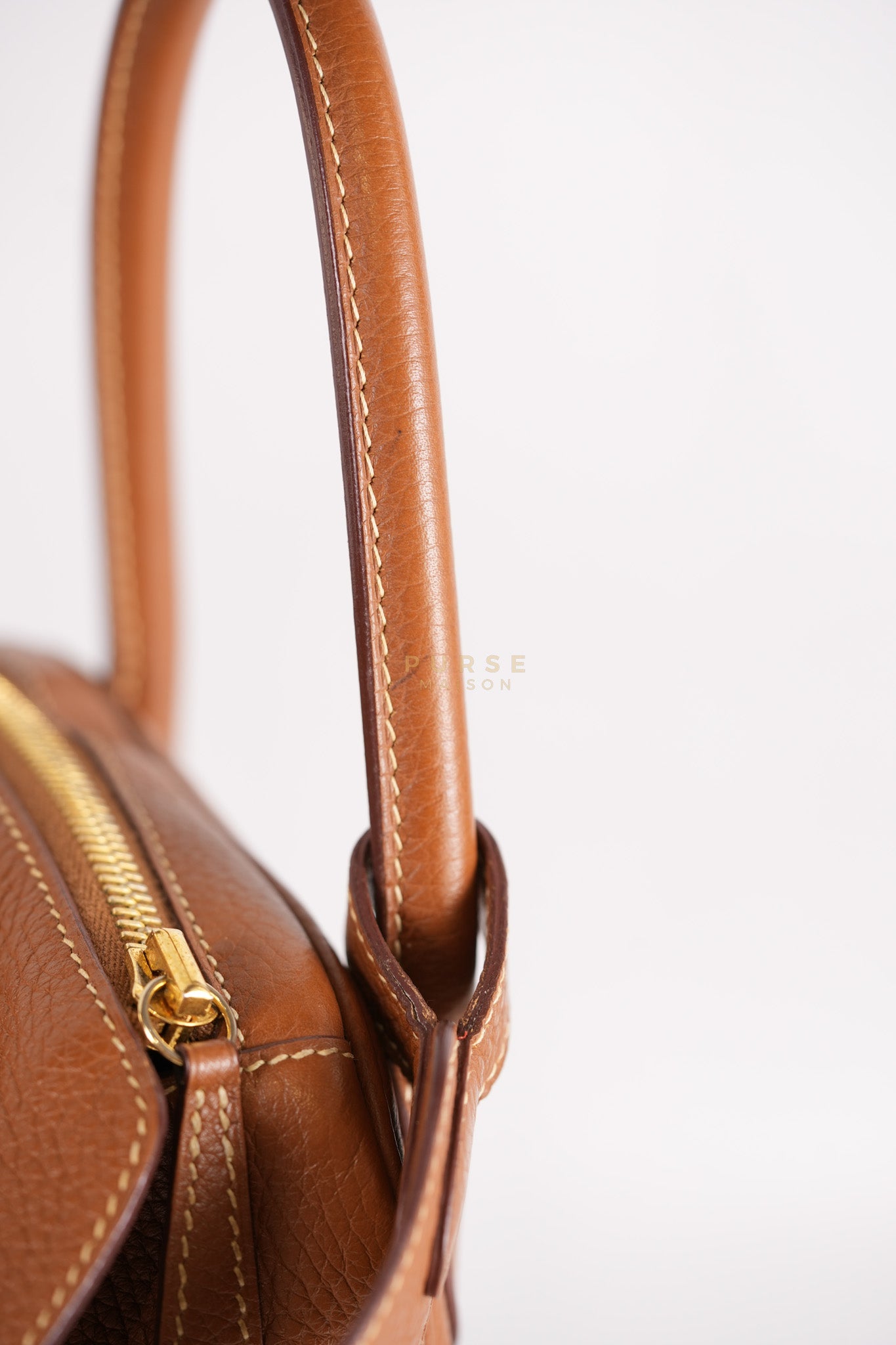 Lindy 30 in Gold Clemence Leather Gold Hardware Stamp A(2017) | Purse Maison Luxury Bags Shop