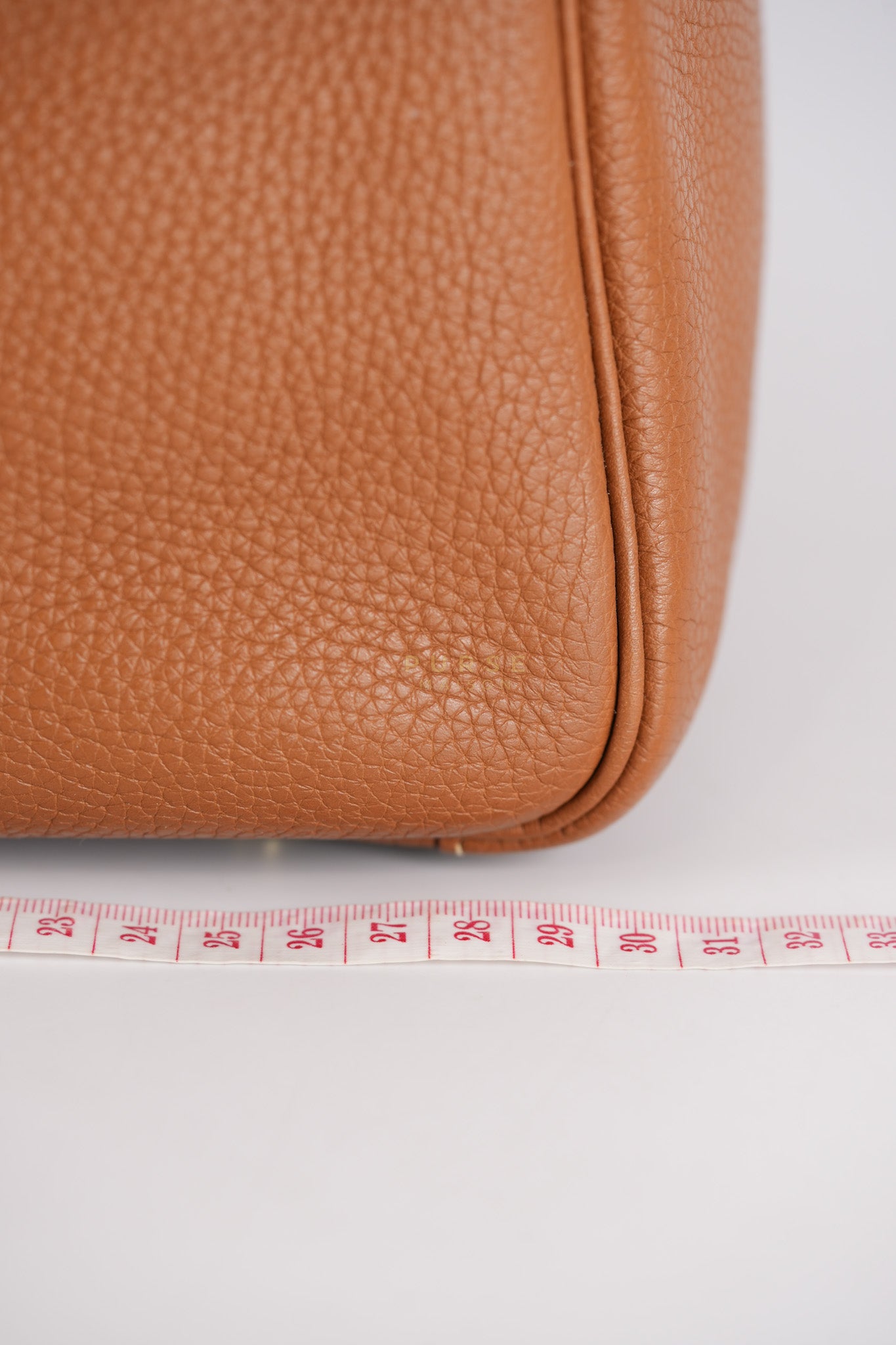 Lindy 30 in Gold Clemence Leather Gold Hardware Stamp A(2017) | Purse Maison Luxury Bags Shop