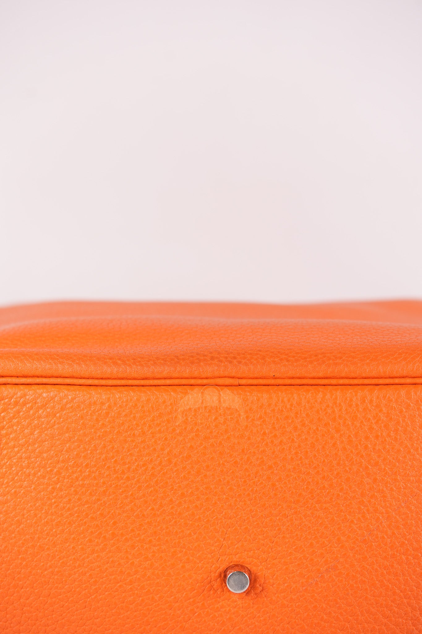 Lindy 34 in Orange Clemence Leather Palladium Hardware Stamp T(2015) | Purse Maison Luxury Bags Shop