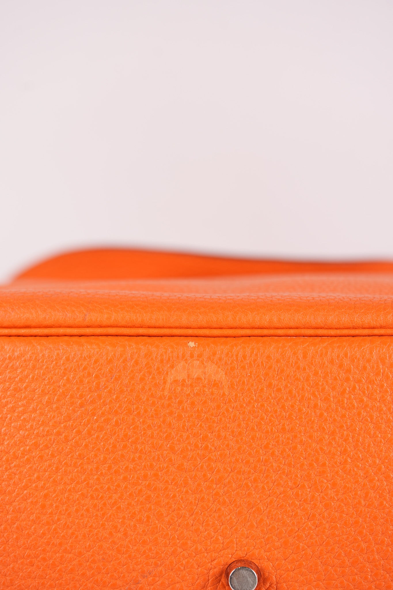 Lindy 34 in Orange Clemence Leather Palladium Hardware Stamp T(2015) | Purse Maison Luxury Bags Shop