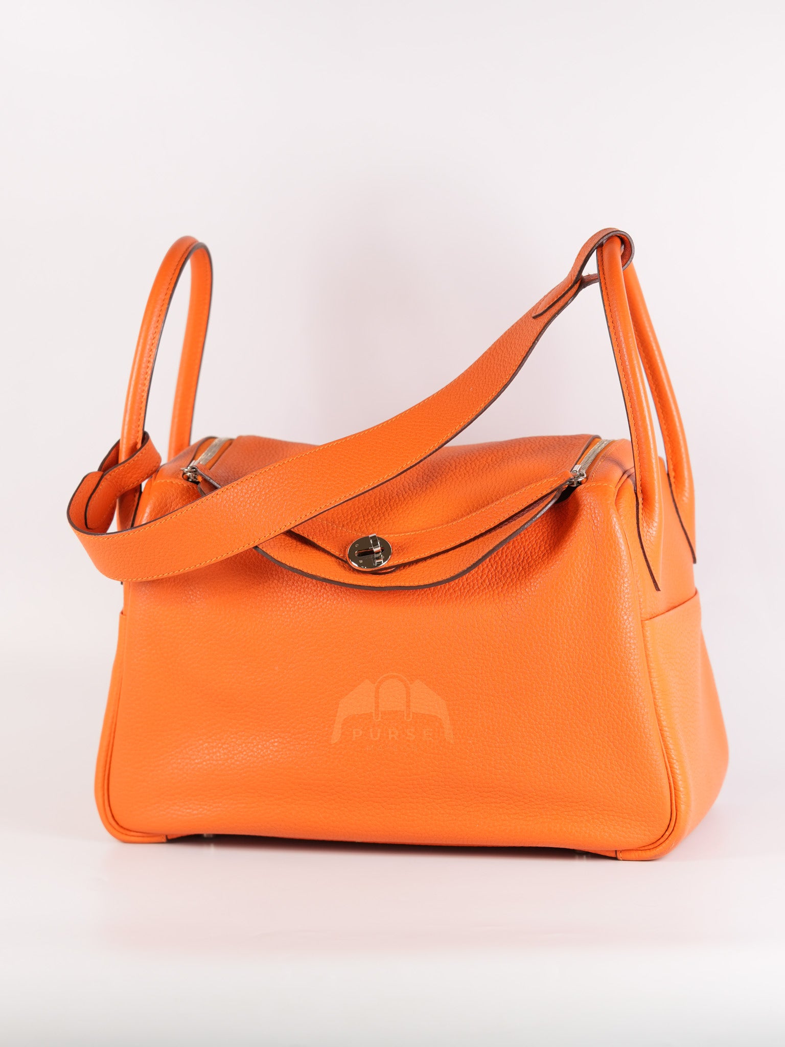 Lindy 34 in Orange Clemence Leather Palladium Hardware Stamp T(2015) | Purse Maison Luxury Bags Shop