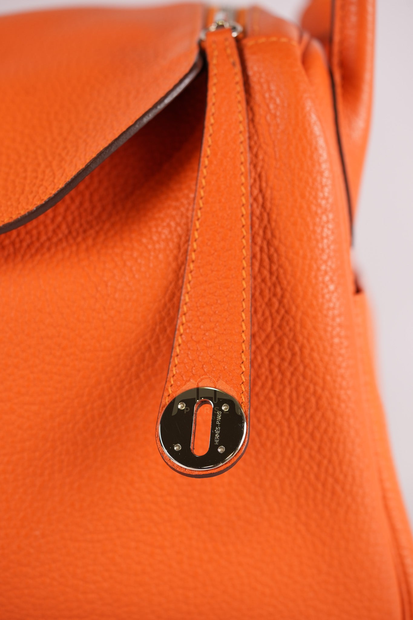 Lindy 34 in Orange Clemence Leather Palladium Hardware Stamp T(2015) | Purse Maison Luxury Bags Shop