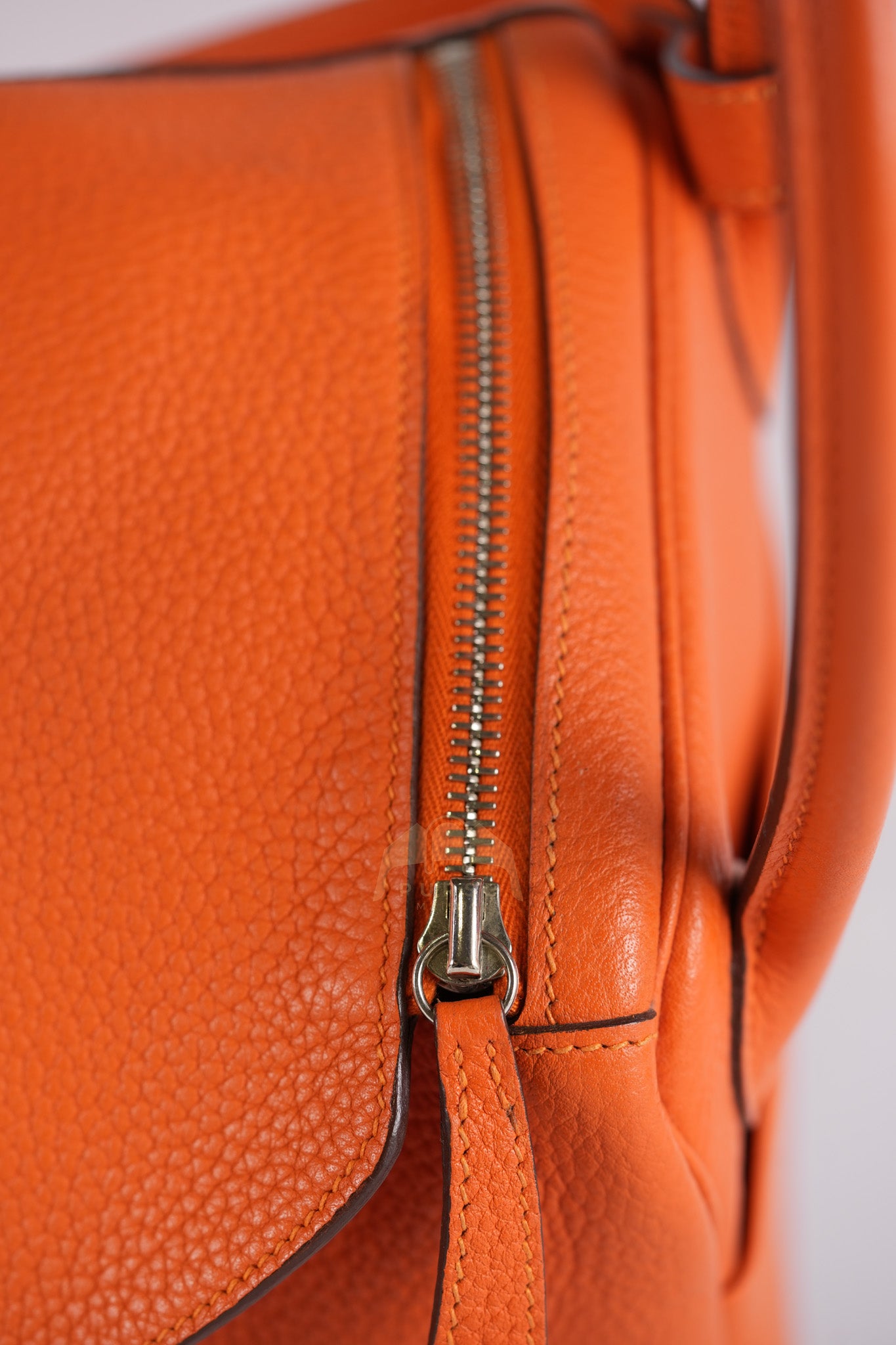 Lindy 34 in Orange Clemence Leather Palladium Hardware Stamp T(2015) | Purse Maison Luxury Bags Shop