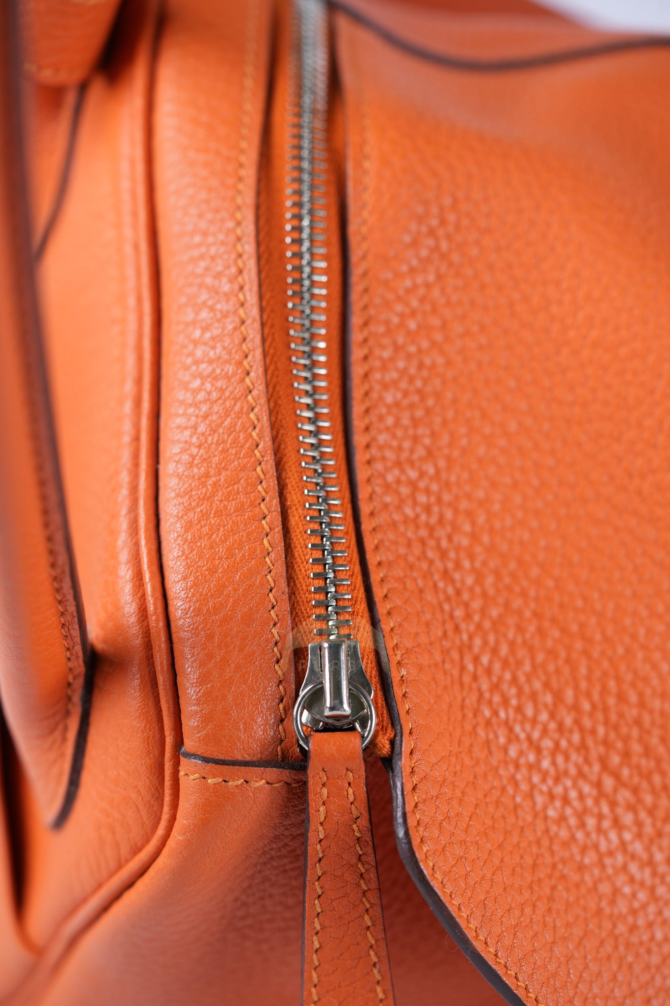 Lindy 34 in Orange Clemence Leather Palladium Hardware Stamp T(2015) | Purse Maison Luxury Bags Shop