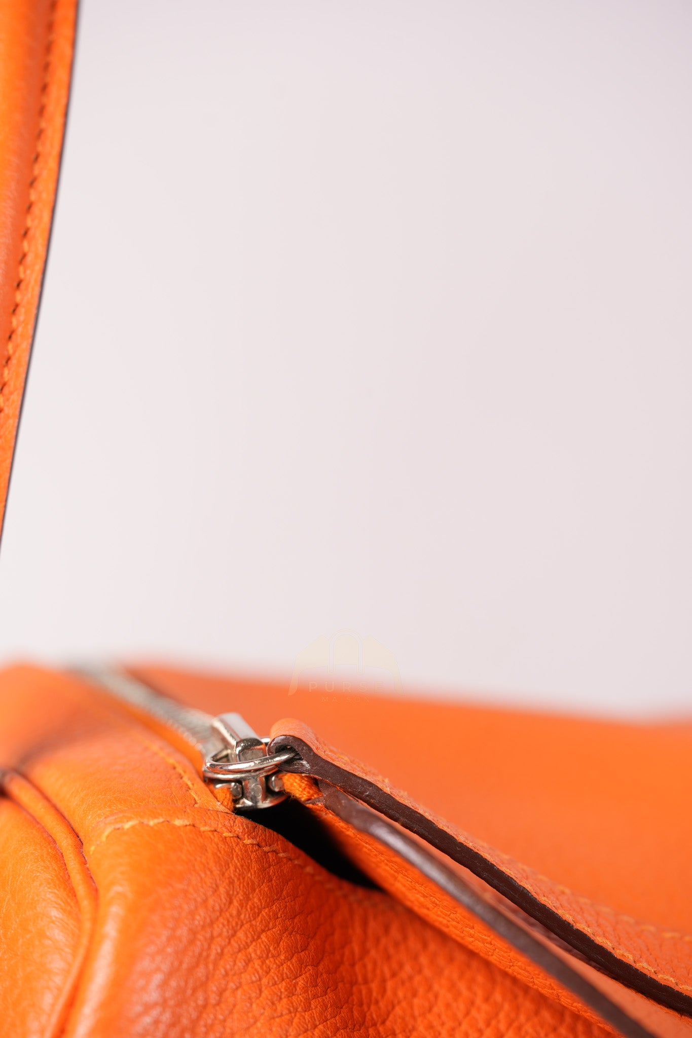 Lindy 34 in Orange Clemence Leather Palladium Hardware Stamp T(2015) | Purse Maison Luxury Bags Shop