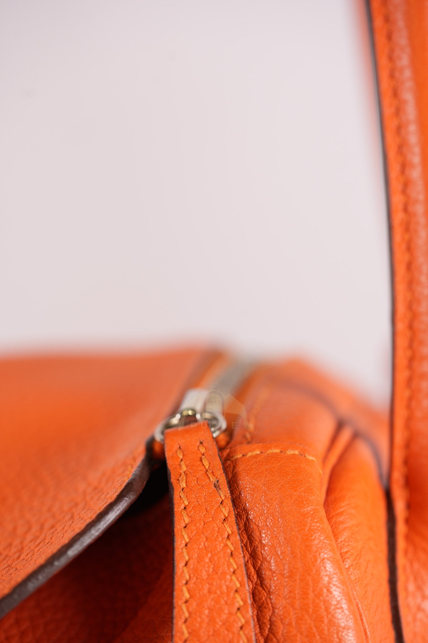 Lindy 34 in Orange Clemence Leather Palladium Hardware Stamp T(2015) | Purse Maison Luxury Bags Shop