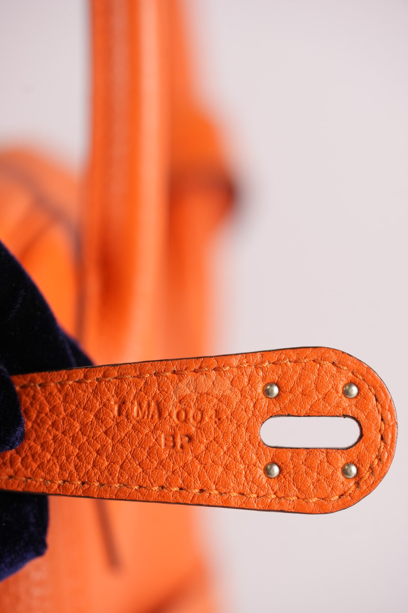 Lindy 34 in Orange Clemence Leather Palladium Hardware Stamp T(2015) | Purse Maison Luxury Bags Shop