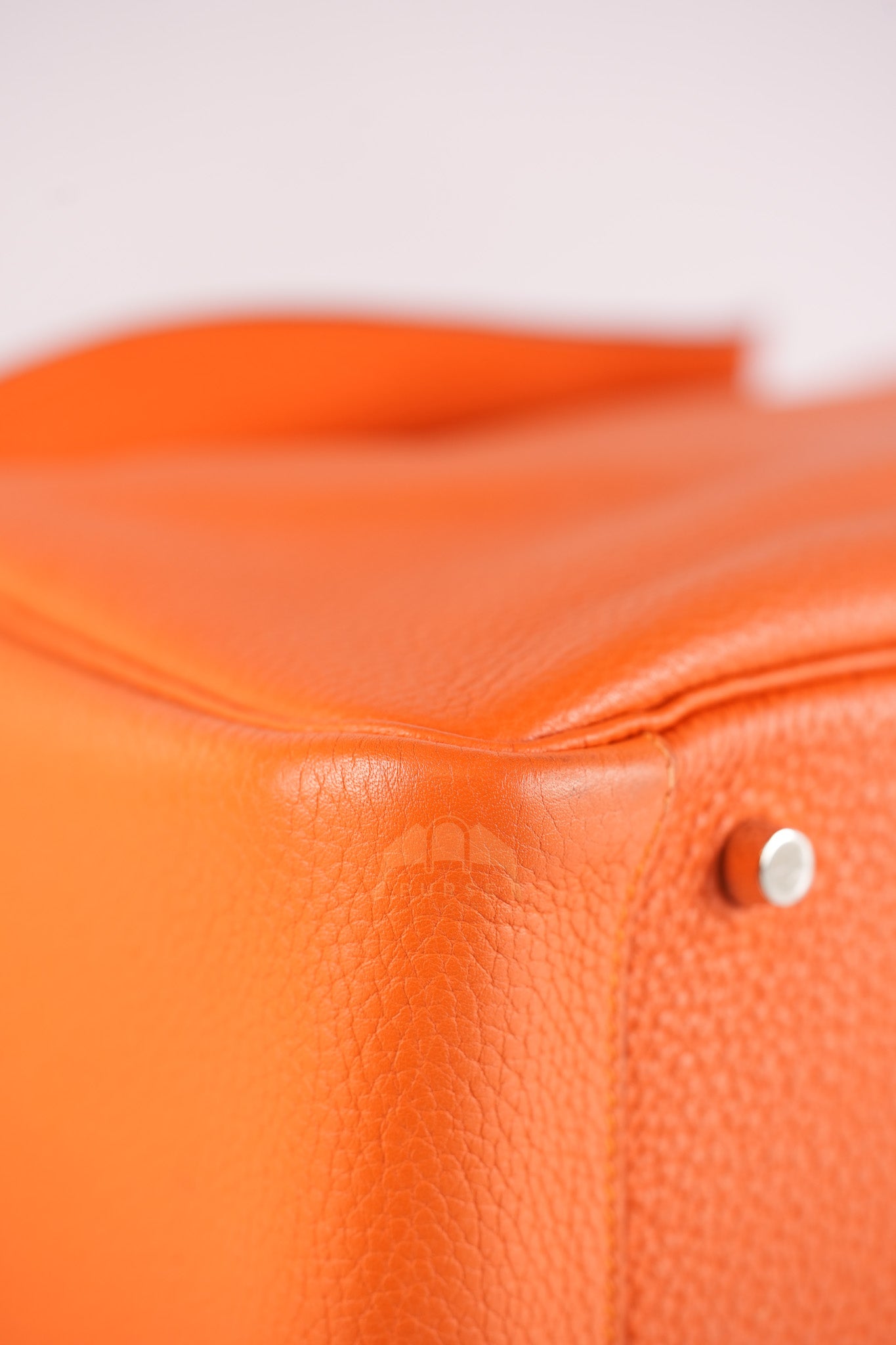 Lindy 34 in Orange Clemence Leather Palladium Hardware Stamp T(2015) | Purse Maison Luxury Bags Shop