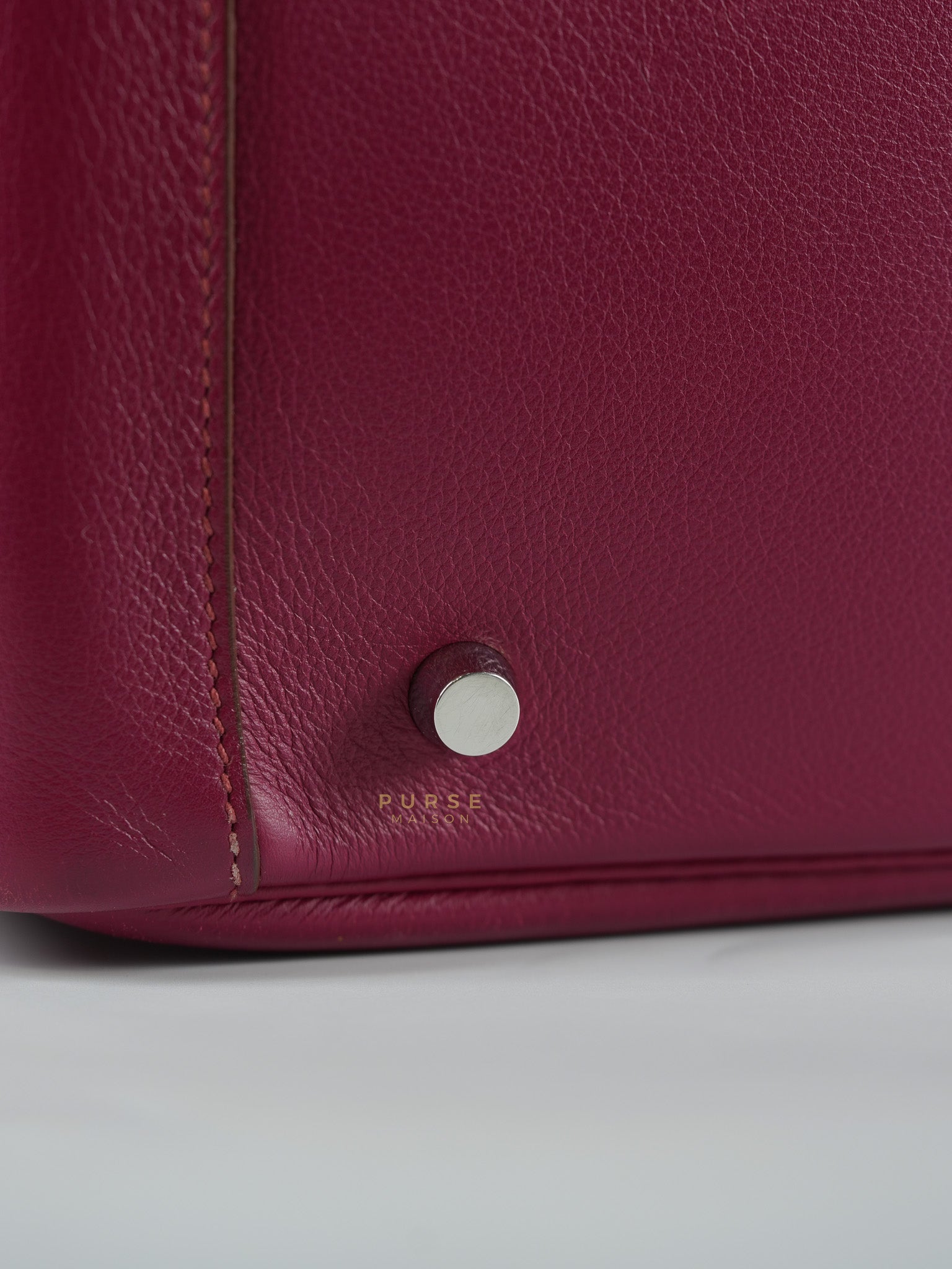 Lindy 34 in Vibrant Magenta Swift Leather & Palladium Hardware Stamp Square O (2011) | Purse Maison Luxury Bags Shop