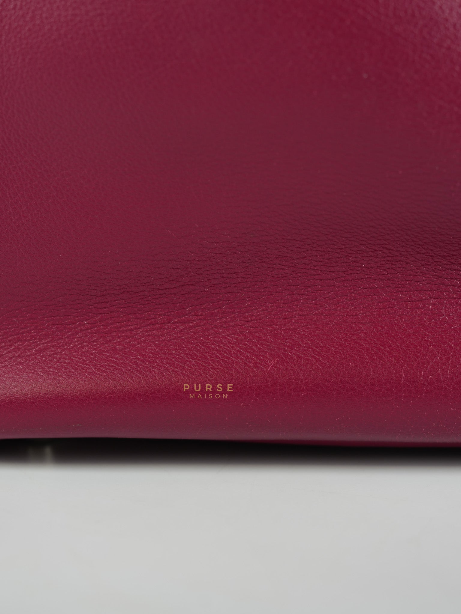 Lindy 34 in Vibrant Magenta Swift Leather & Palladium Hardware Stamp Square O (2011) | Purse Maison Luxury Bags Shop