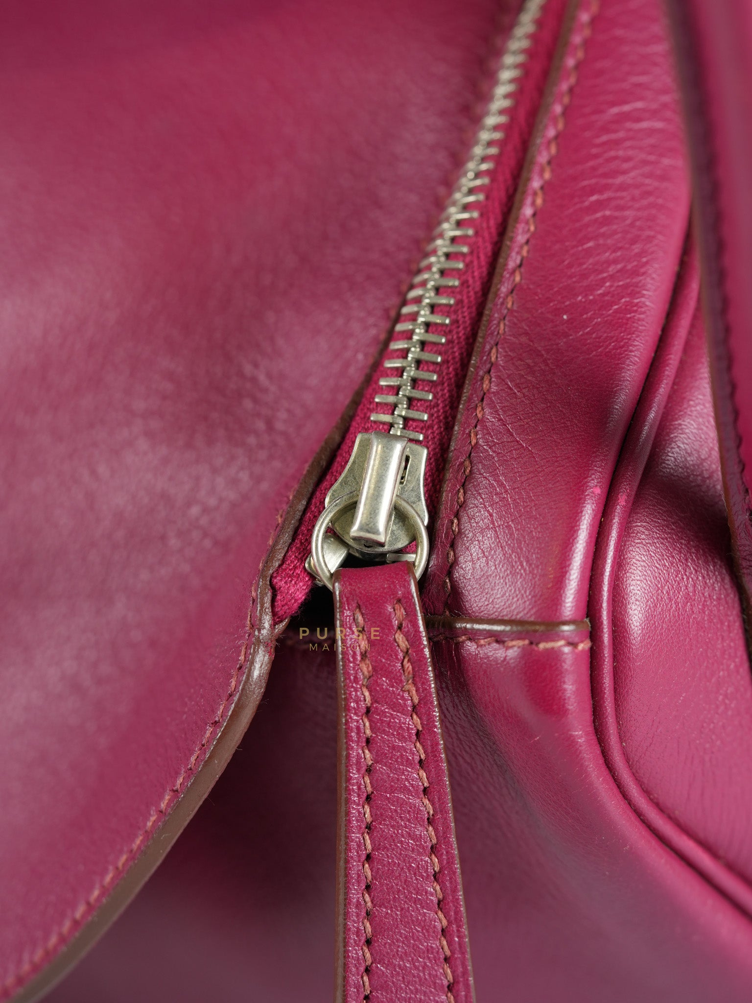 Lindy 34 in Vibrant Magenta Swift Leather & Palladium Hardware Stamp Square O (2011) | Purse Maison Luxury Bags Shop