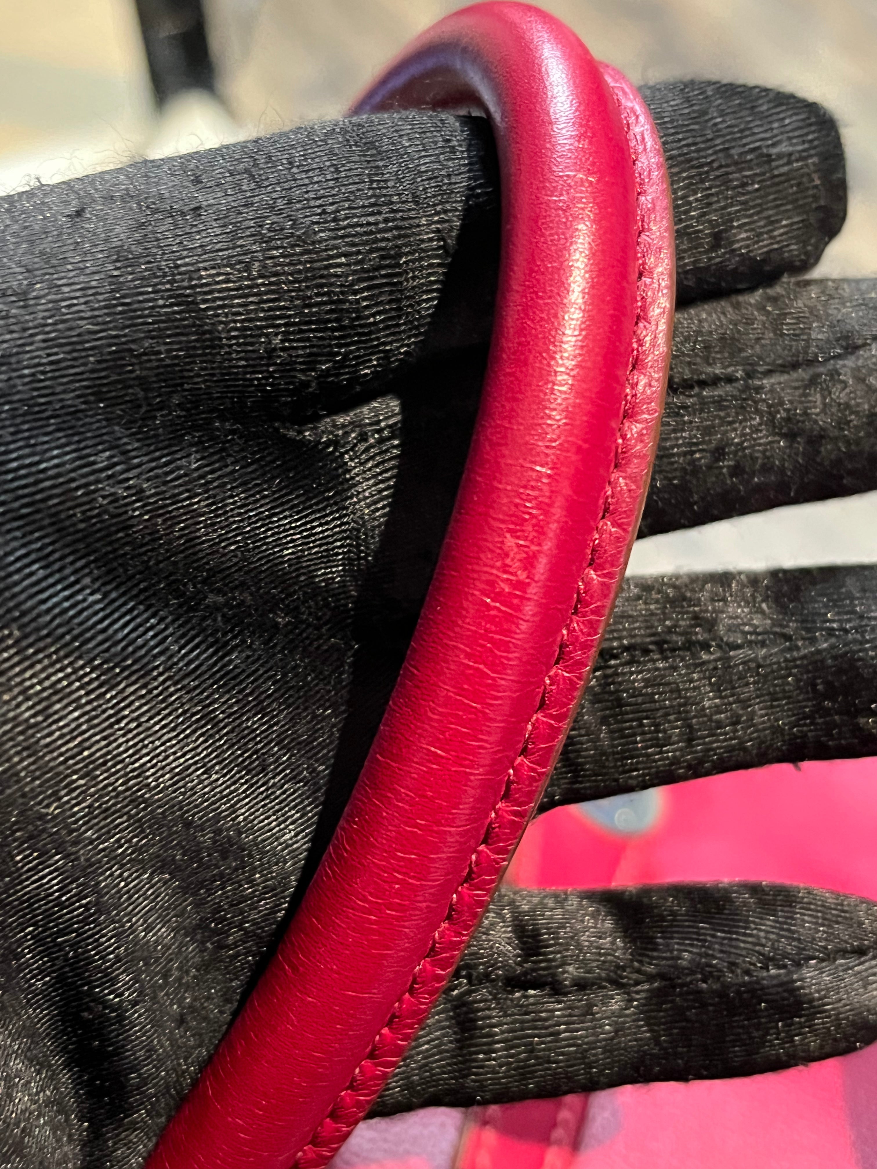 Lindy 34 in Vibrant Magenta Swift Leather & Palladium Hardware Stamp Square O (2011) | Purse Maison Luxury Bags Shop