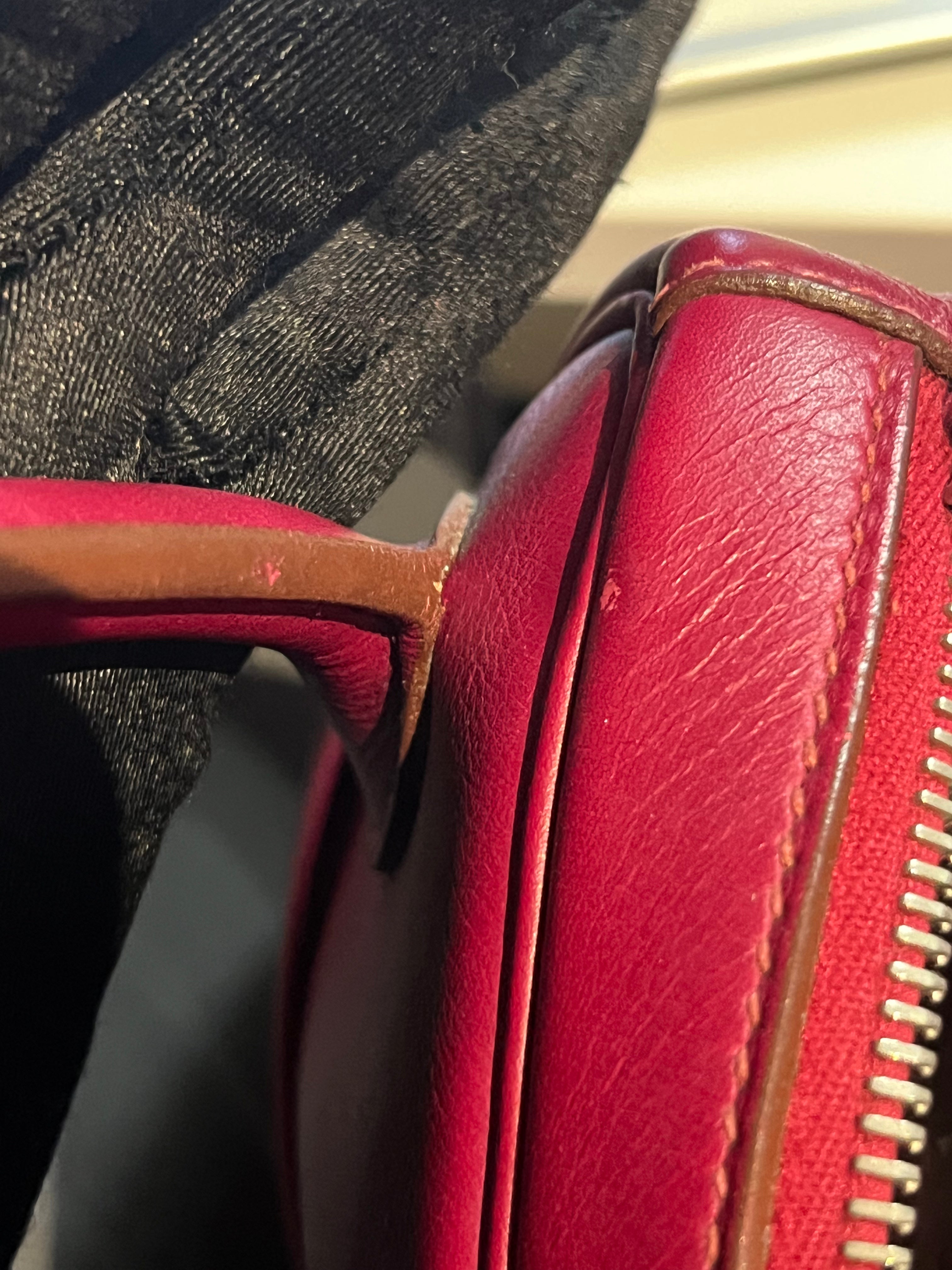 Lindy 34 in Vibrant Magenta Swift Leather & Palladium Hardware Stamp Square O (2011) | Purse Maison Luxury Bags Shop