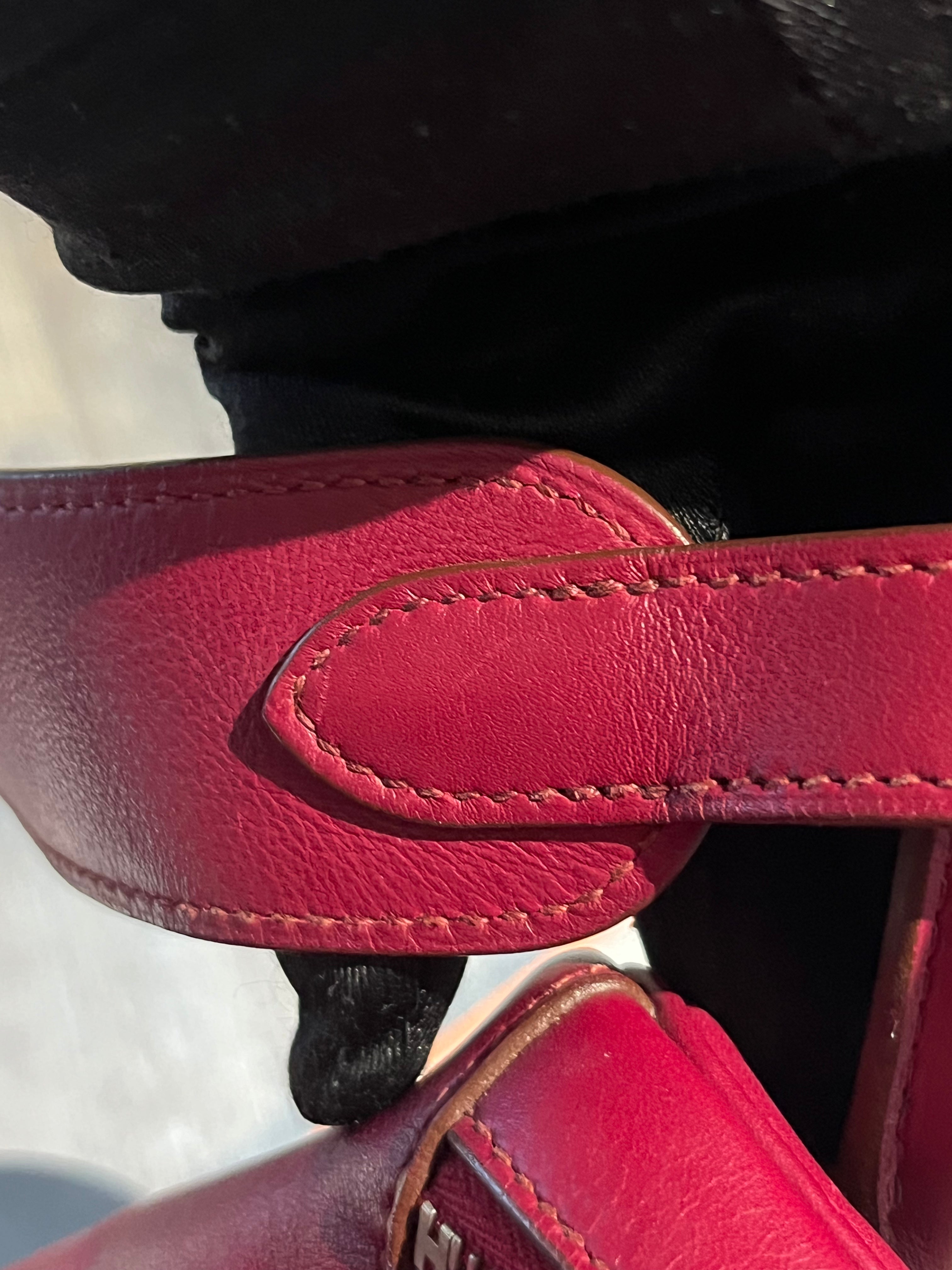 Lindy 34 in Vibrant Magenta Swift Leather & Palladium Hardware Stamp Square O (2011) | Purse Maison Luxury Bags Shop