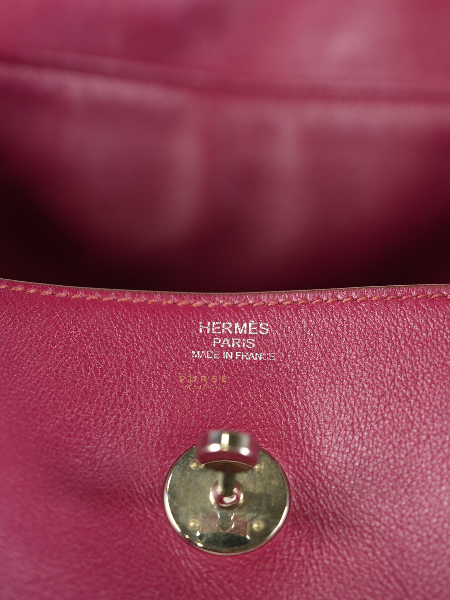 Lindy 34 in Vibrant Magenta Swift Leather & Palladium Hardware Stamp Square O (2011) | Purse Maison Luxury Bags Shop