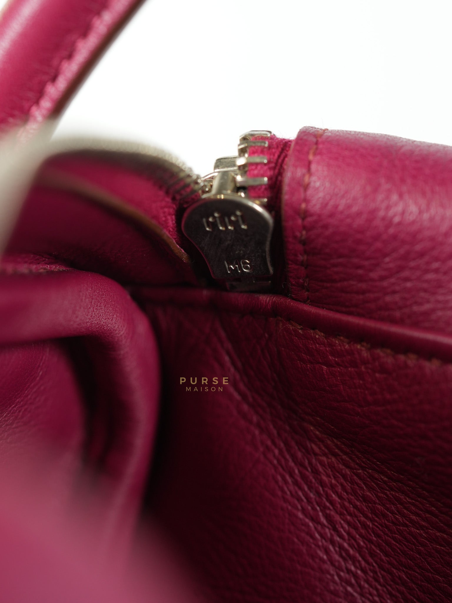 Lindy 34 in Vibrant Magenta Swift Leather & Palladium Hardware Stamp Square O (2011) | Purse Maison Luxury Bags Shop
