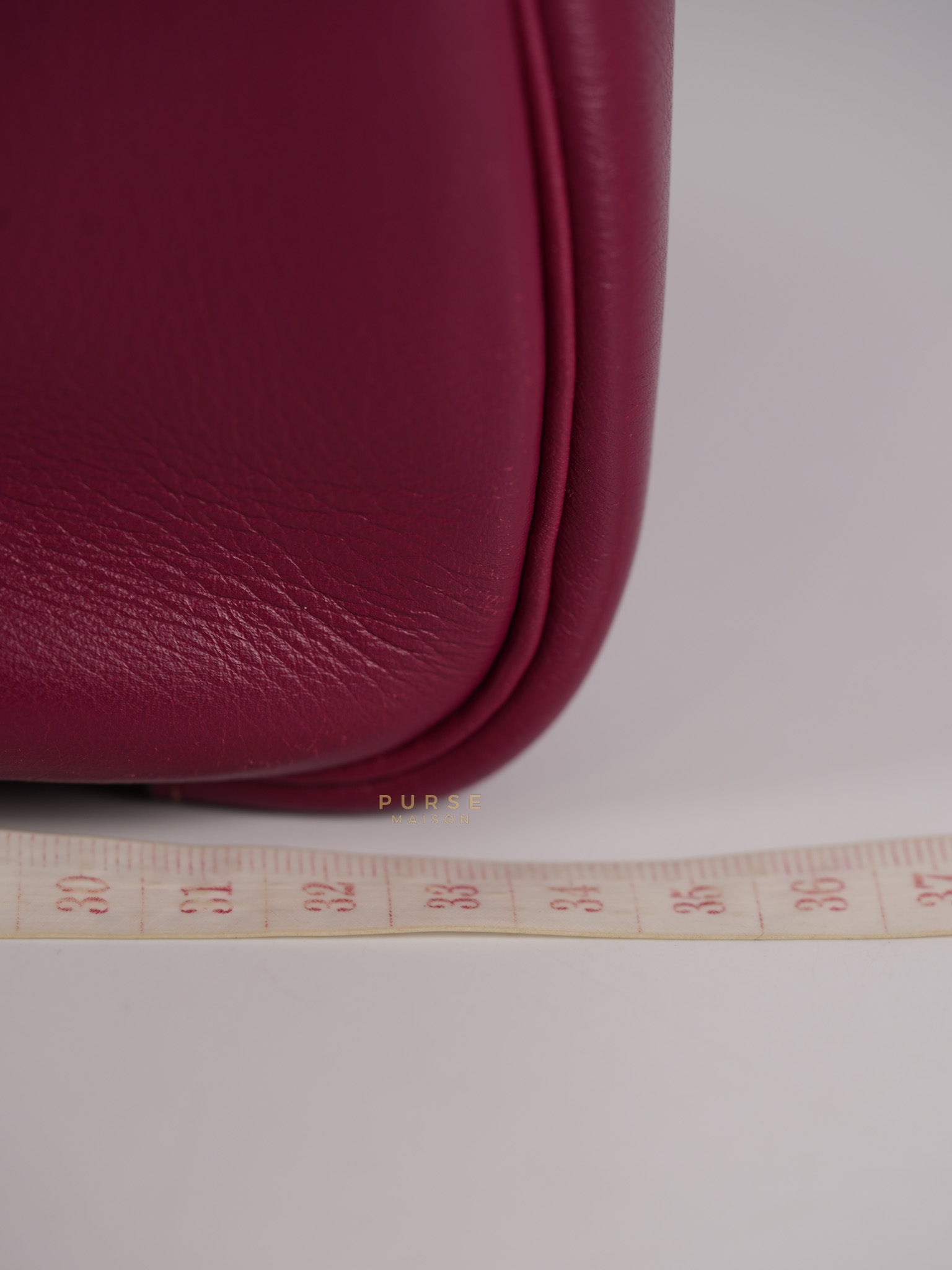 Lindy 34 in Vibrant Magenta Swift Leather & Palladium Hardware Stamp Square O (2011) | Purse Maison Luxury Bags Shop