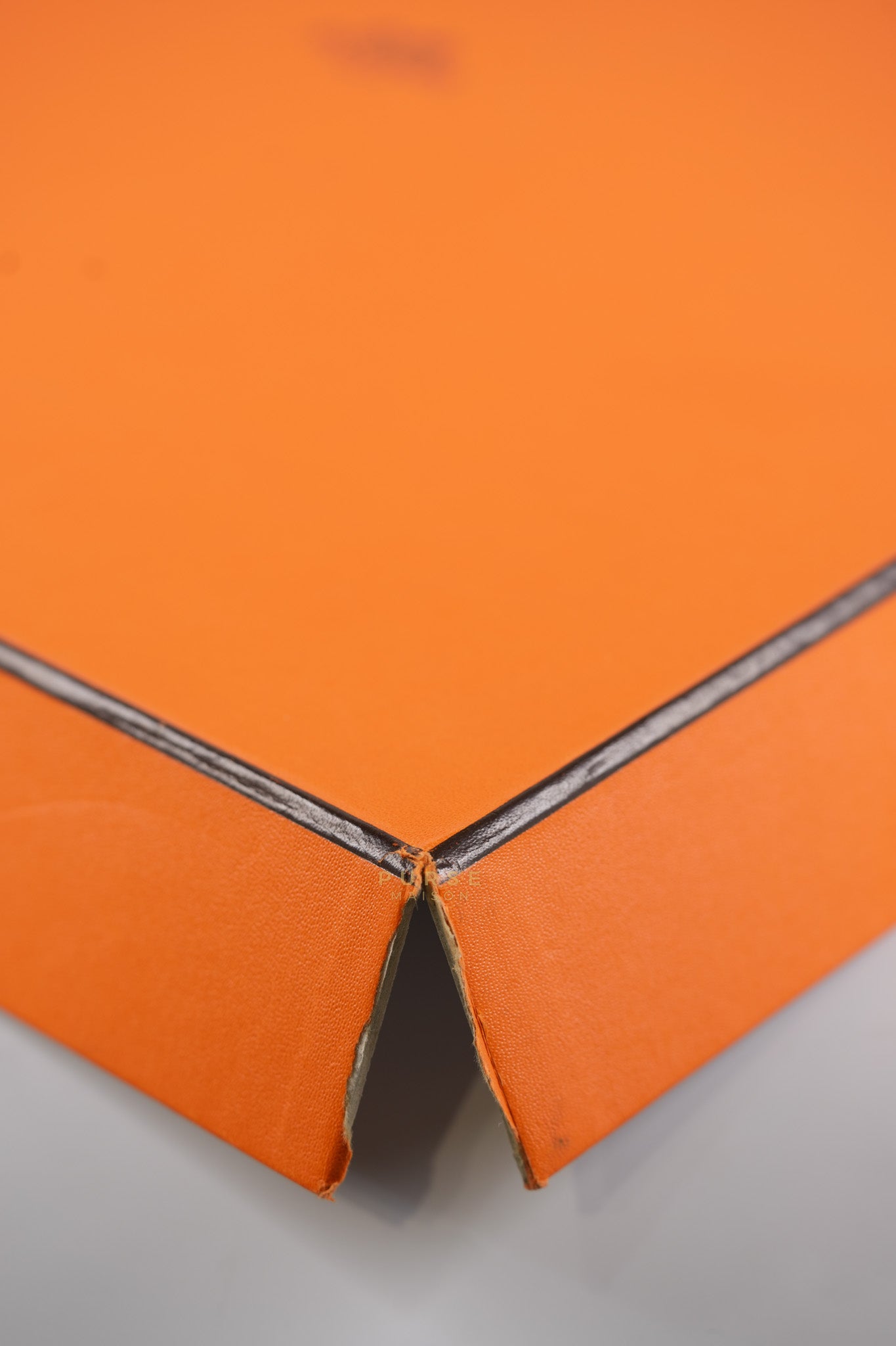 Lindy 34 in Vibrant Magenta Swift Leather & Palladium Hardware Stamp Square O (2011) | Purse Maison Luxury Bags Shop