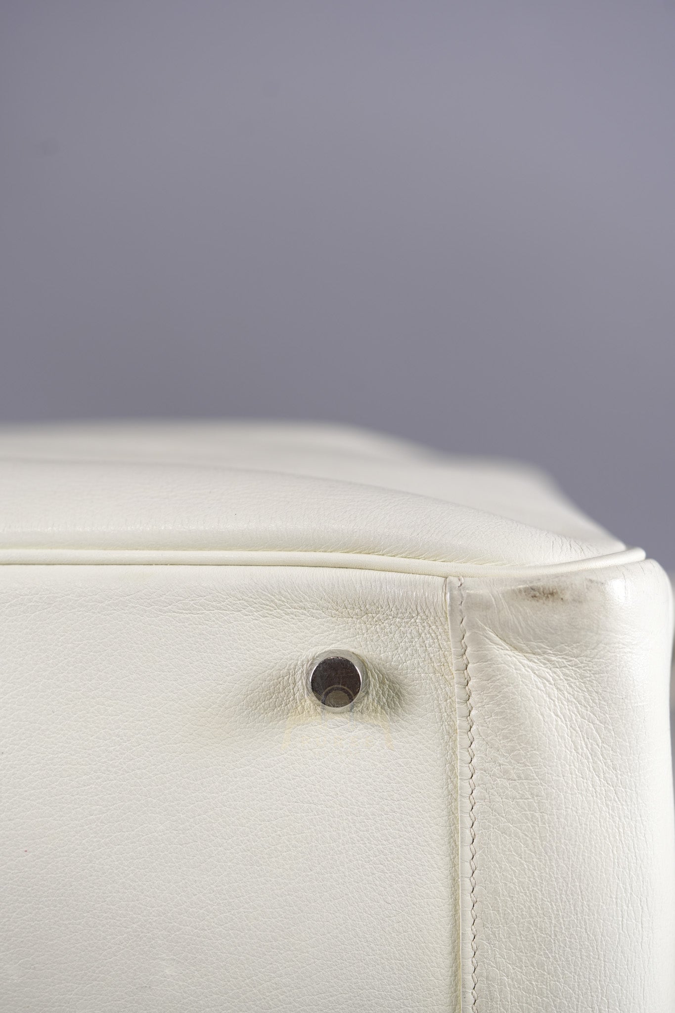 Lindy 30 in White Evercolor Leather & Palladium Hardware Stamp Square K (2007) | Purse Maison Luxury Bags Shop