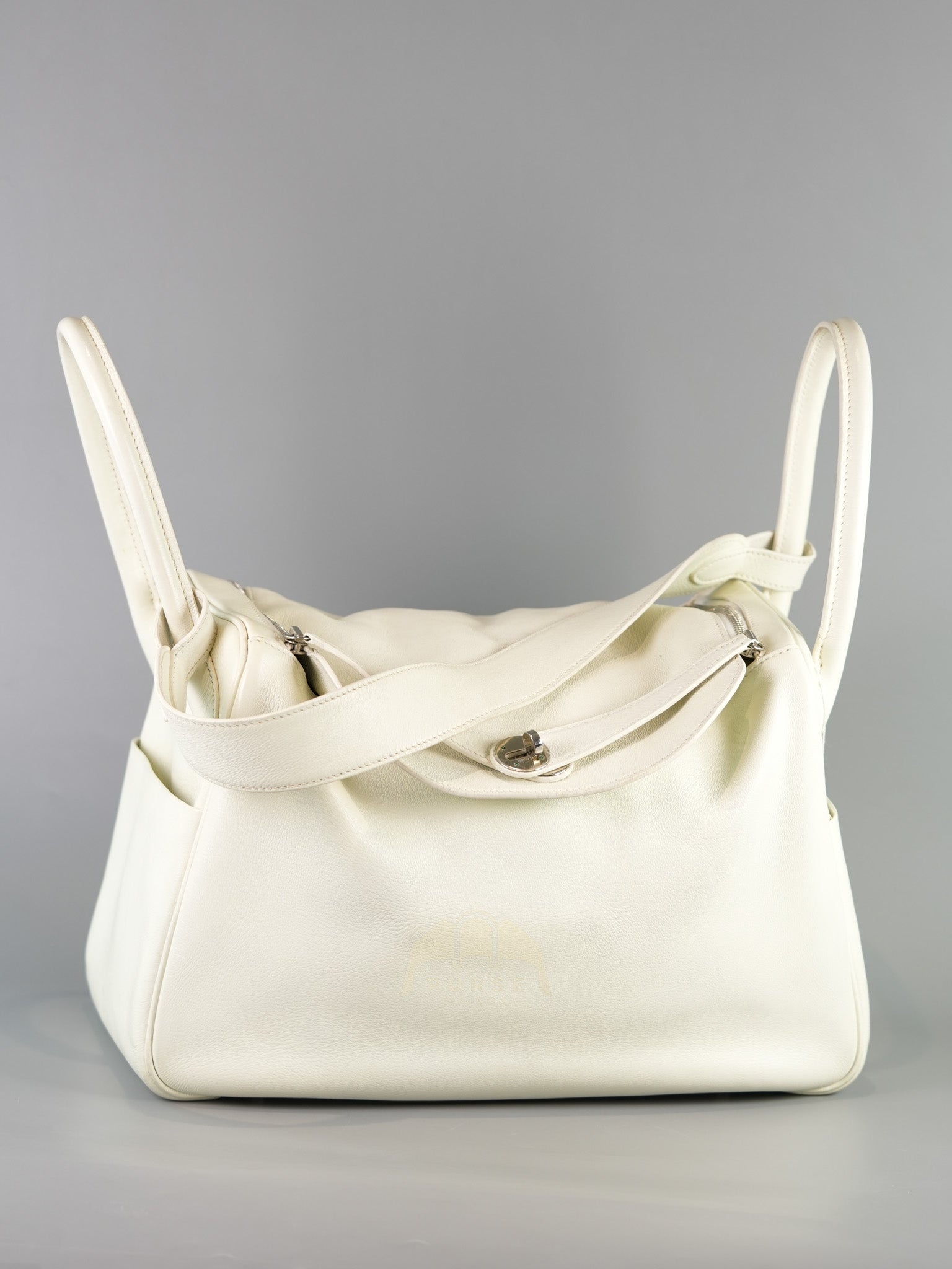Lindy 30 in White Evercolor Leather & Palladium Hardware Stamp Square K (2007) | Purse Maison Luxury Bags Shop