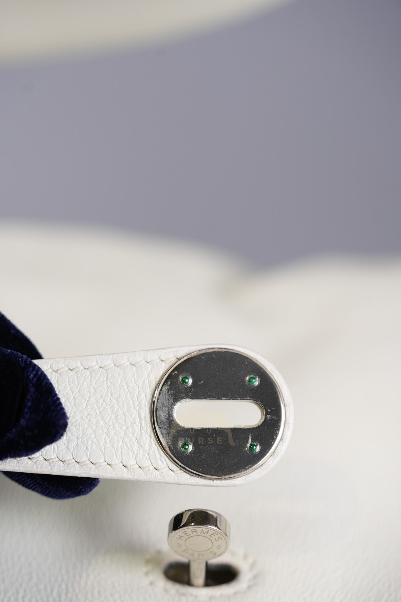 Lindy 30 in White Evercolor Leather & Palladium Hardware Stamp Square K (2007) | Purse Maison Luxury Bags Shop