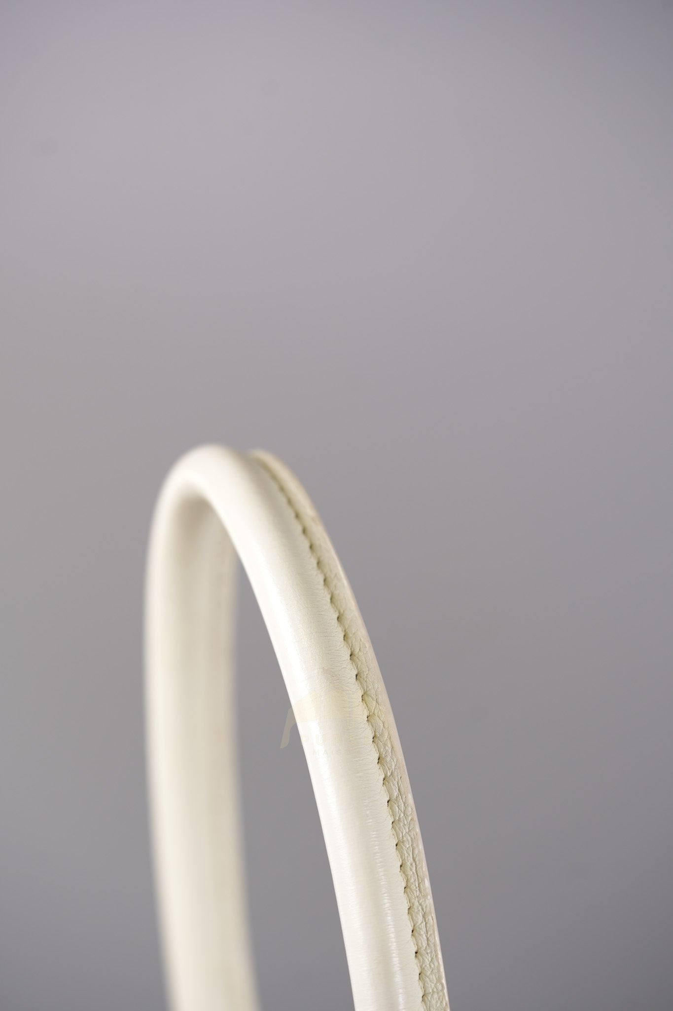 Lindy 30 in White Evercolor Leather & Palladium Hardware Stamp Square K (2007) | Purse Maison Luxury Bags Shop