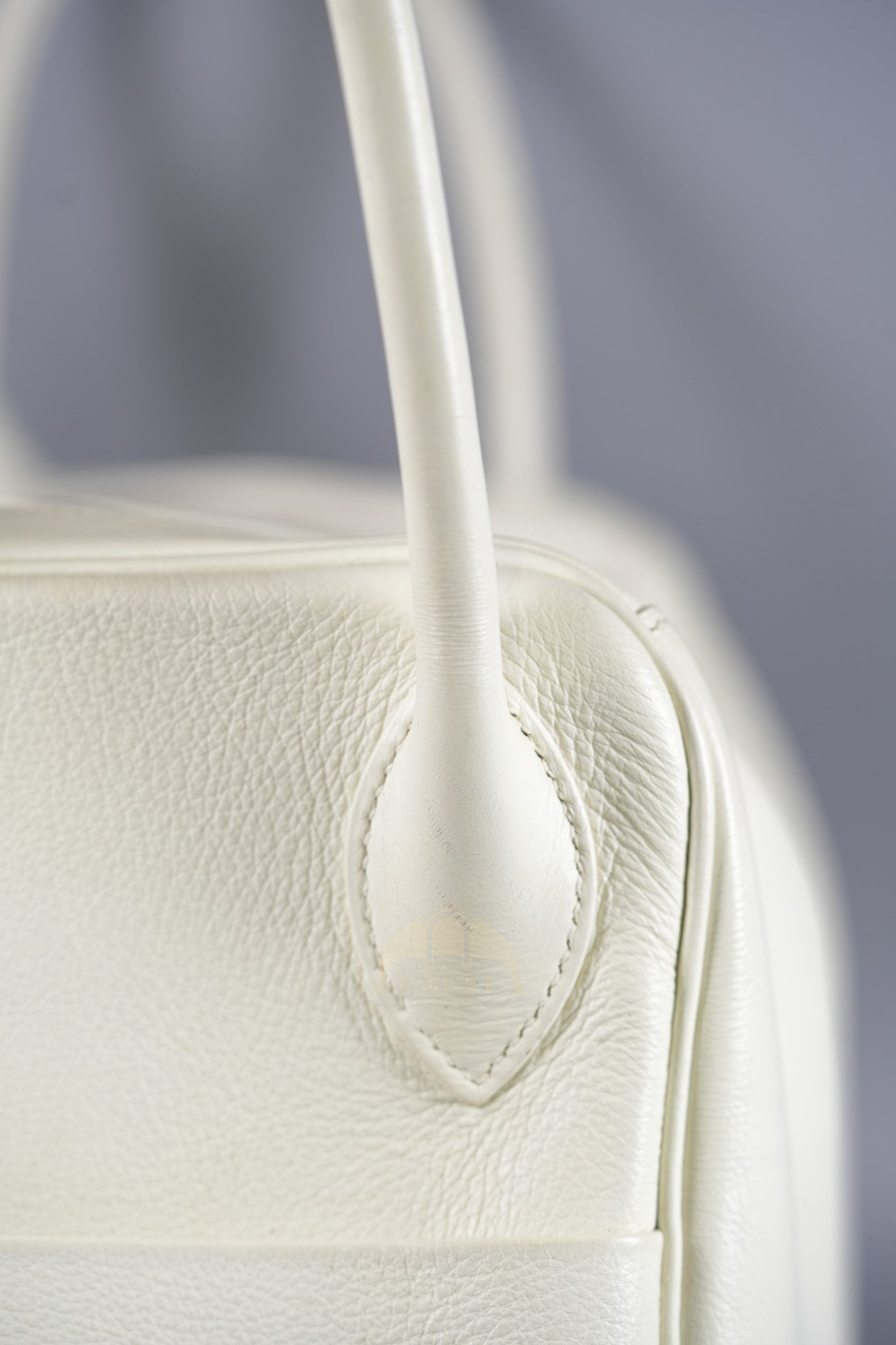 Lindy 30 in White Evercolor Leather & Palladium Hardware Stamp Square K (2007) | Purse Maison Luxury Bags Shop