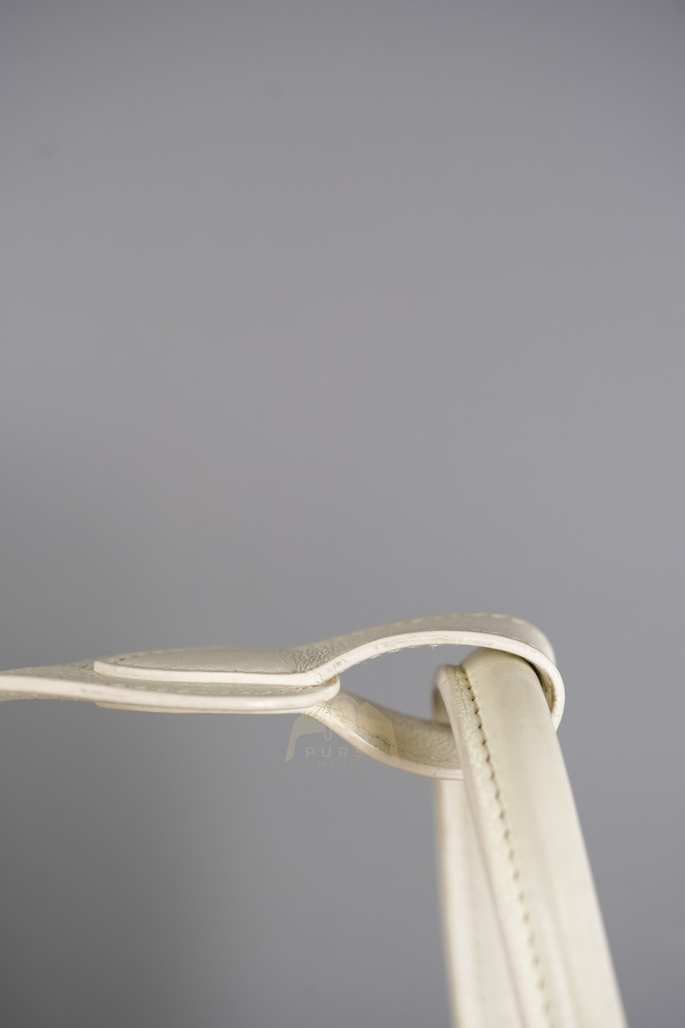 Lindy 30 in White Evercolor Leather & Palladium Hardware Stamp Square K (2007) | Purse Maison Luxury Bags Shop