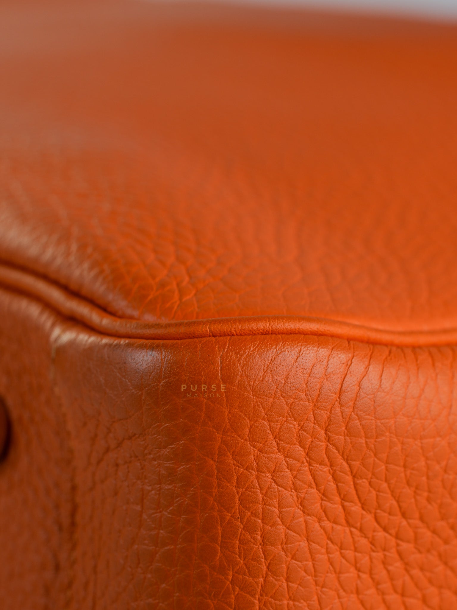 Lindy 34 Orange Clemence Leather and Palladium Hardware Stamp Square O (2011) | Purse Maison Luxury Bags Shop