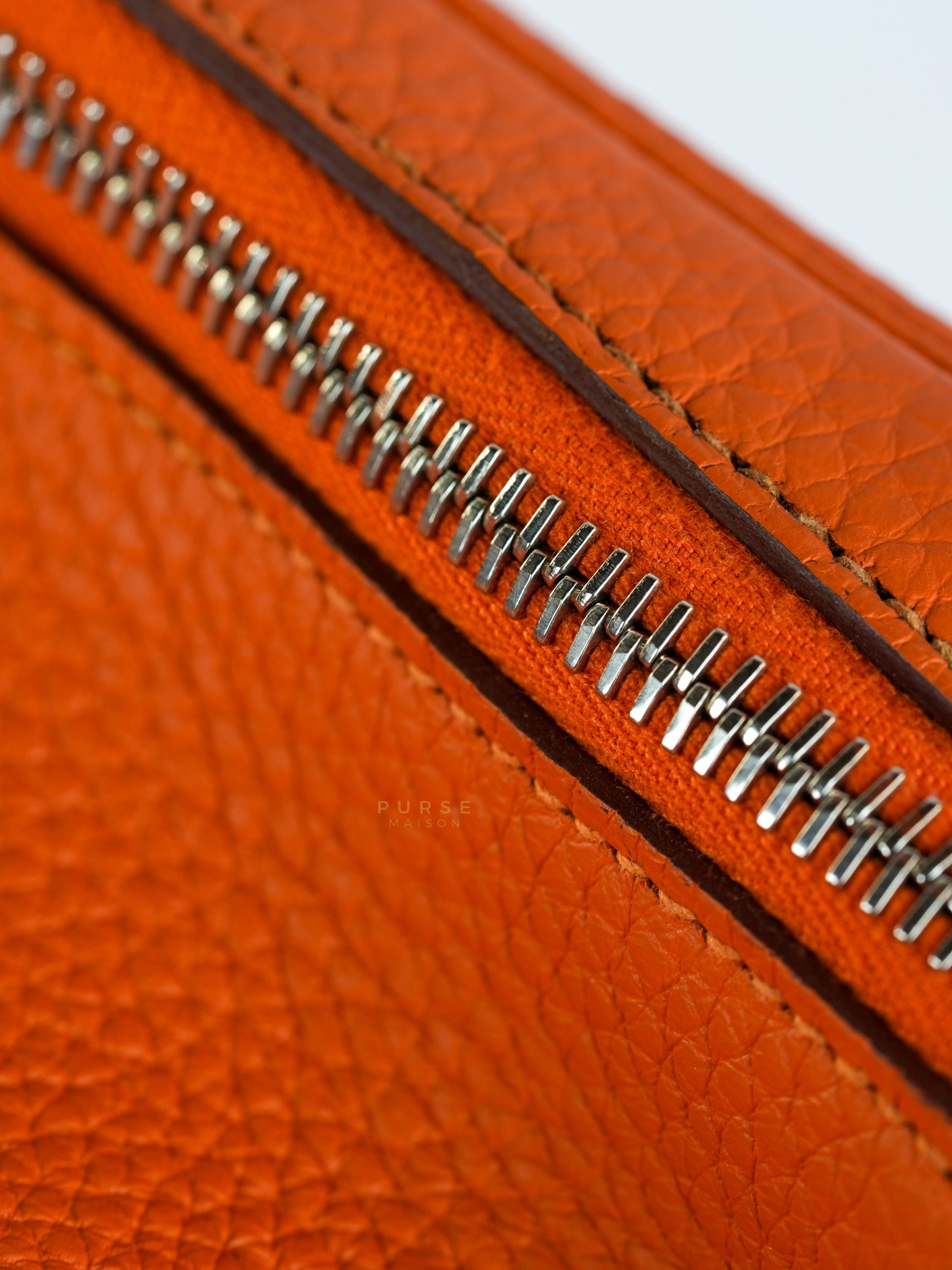 Lindy 34 Orange Clemence Leather and Palladium Hardware Stamp Square O (2011) | Purse Maison Luxury Bags Shop