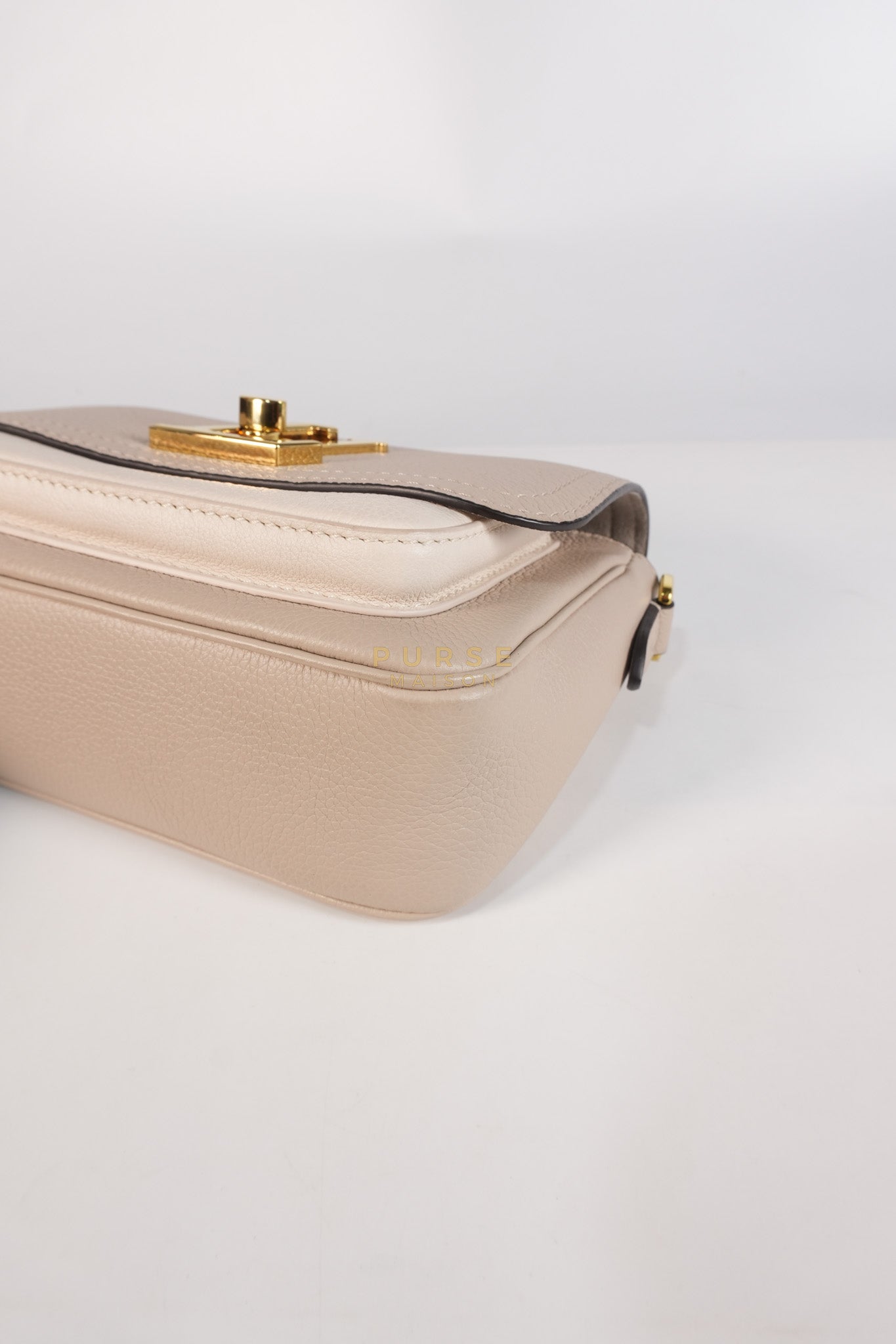 Lock Me Tender BB Bag in Beige Grained Calfskin Leather & Gold Hardware Microchip | Purse Maison Luxury Bags Shop