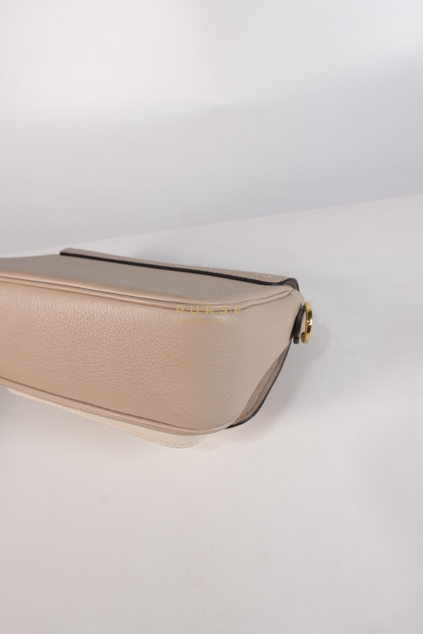 Lock Me Tender BB Bag in Beige Grained Calfskin Leather & Gold Hardware Microchip | Purse Maison Luxury Bags Shop