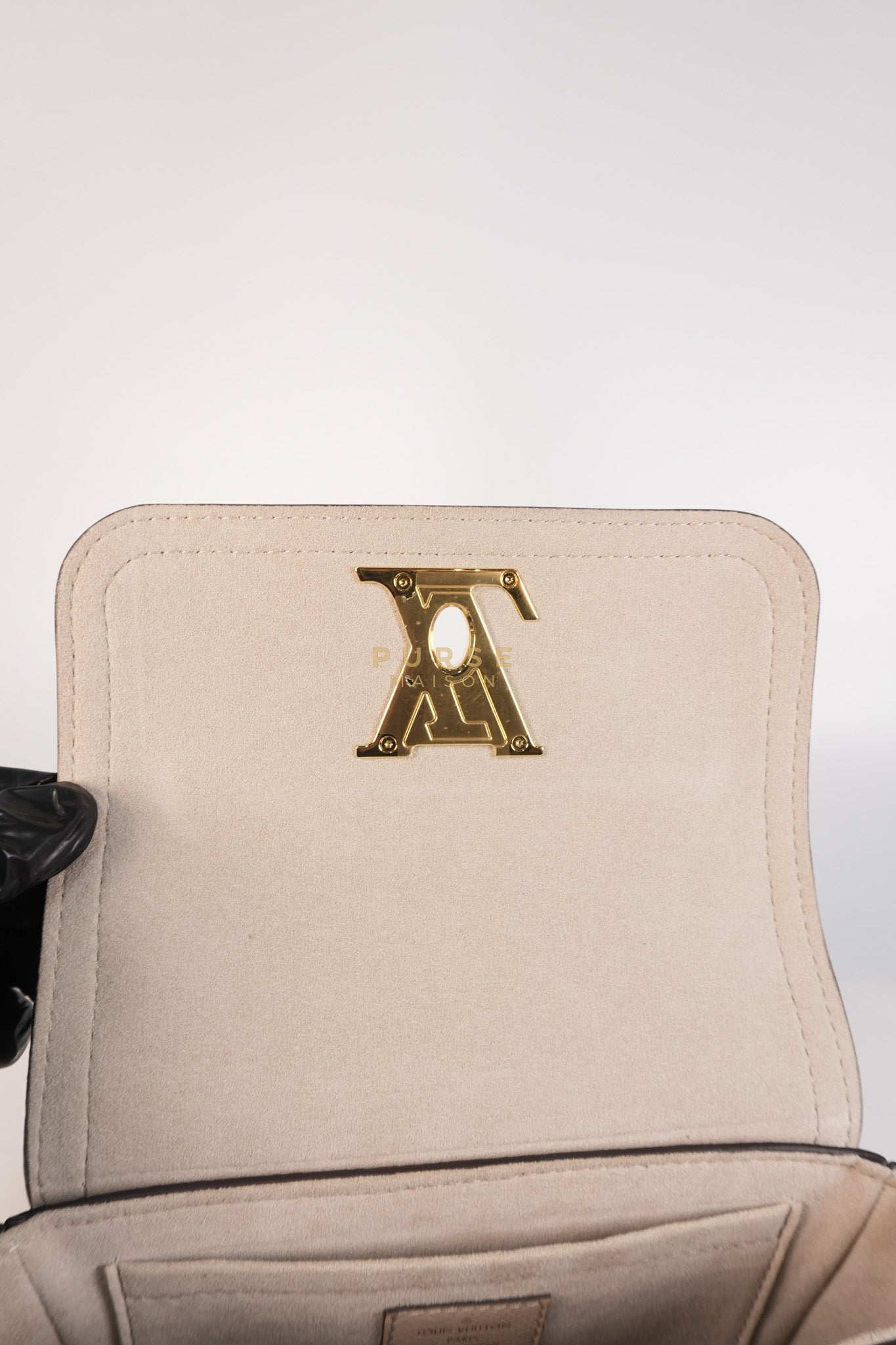 Lock Me Tender BB Bag in Beige Grained Calfskin Leather & Gold Hardware Microchip | Purse Maison Luxury Bags Shop