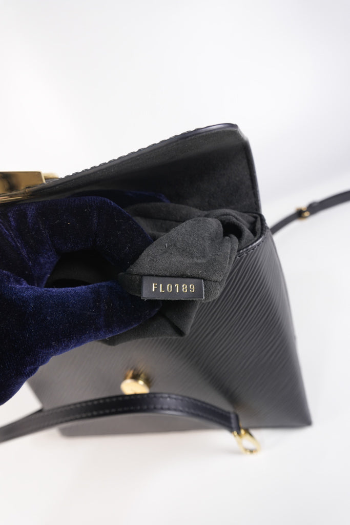 Locky BB in Black Epi Leather and Gold Hardware (Date Code: FL0189) | Purse Maison Luxury Bags Shop