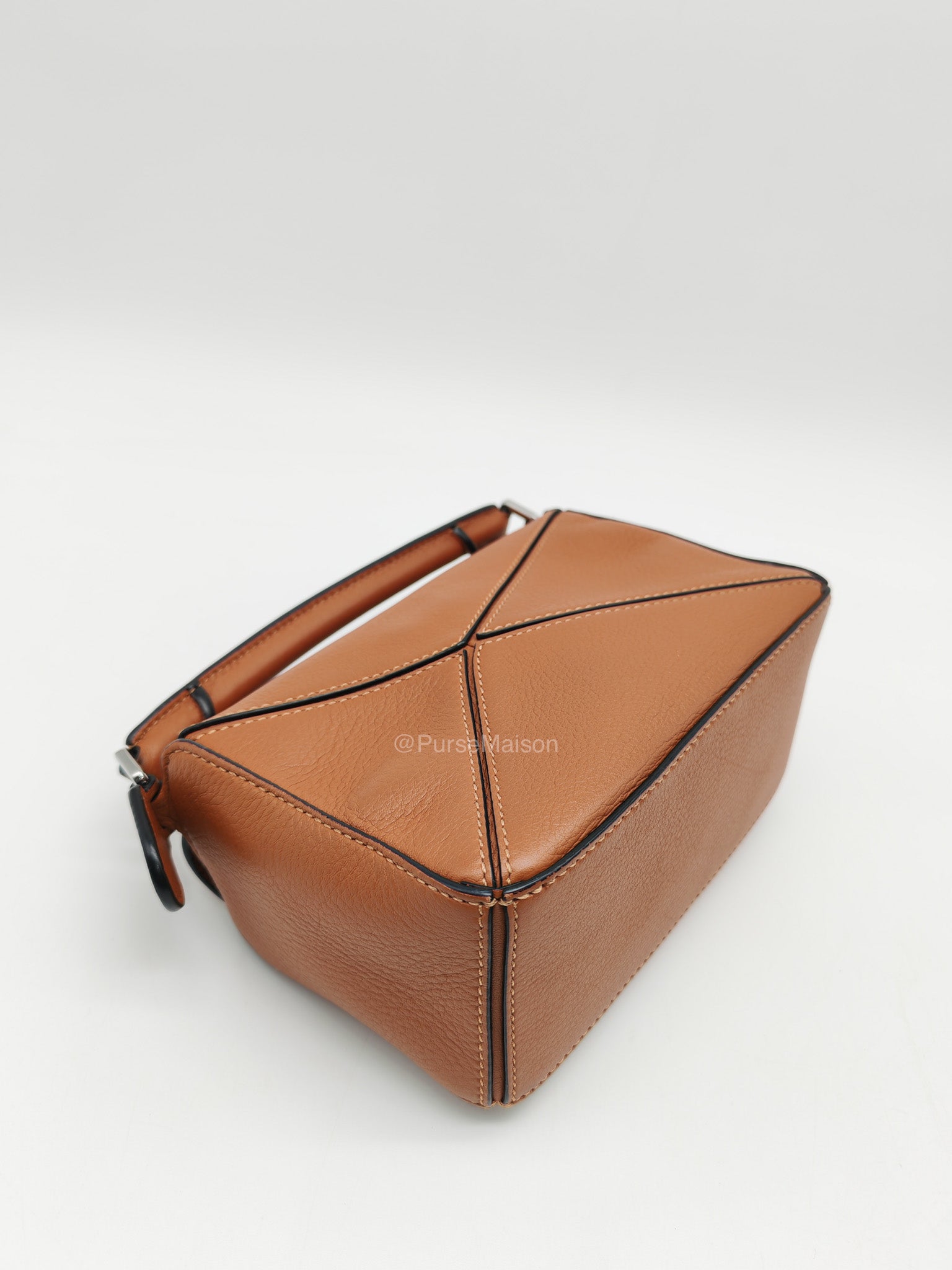 Loewe Bolso Puzzle Bag Mini in Tan Soft Grained Calfskin Silver Hardware(Old Version) | Purse Maison Luxury Bags Shop