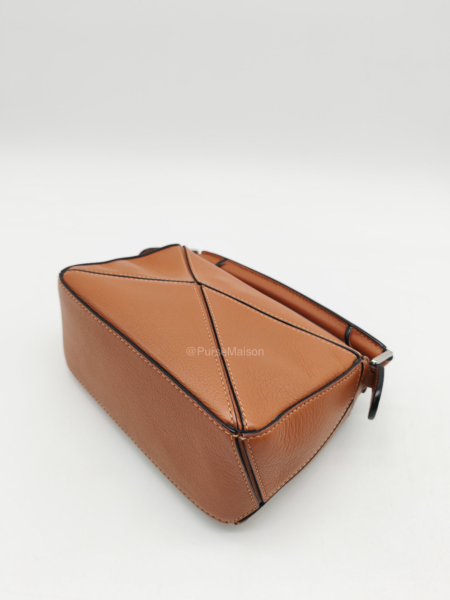 Loewe Bolso Puzzle Bag Mini in Tan Soft Grained Calfskin Silver Hardware(Old Version) | Purse Maison Luxury Bags Shop