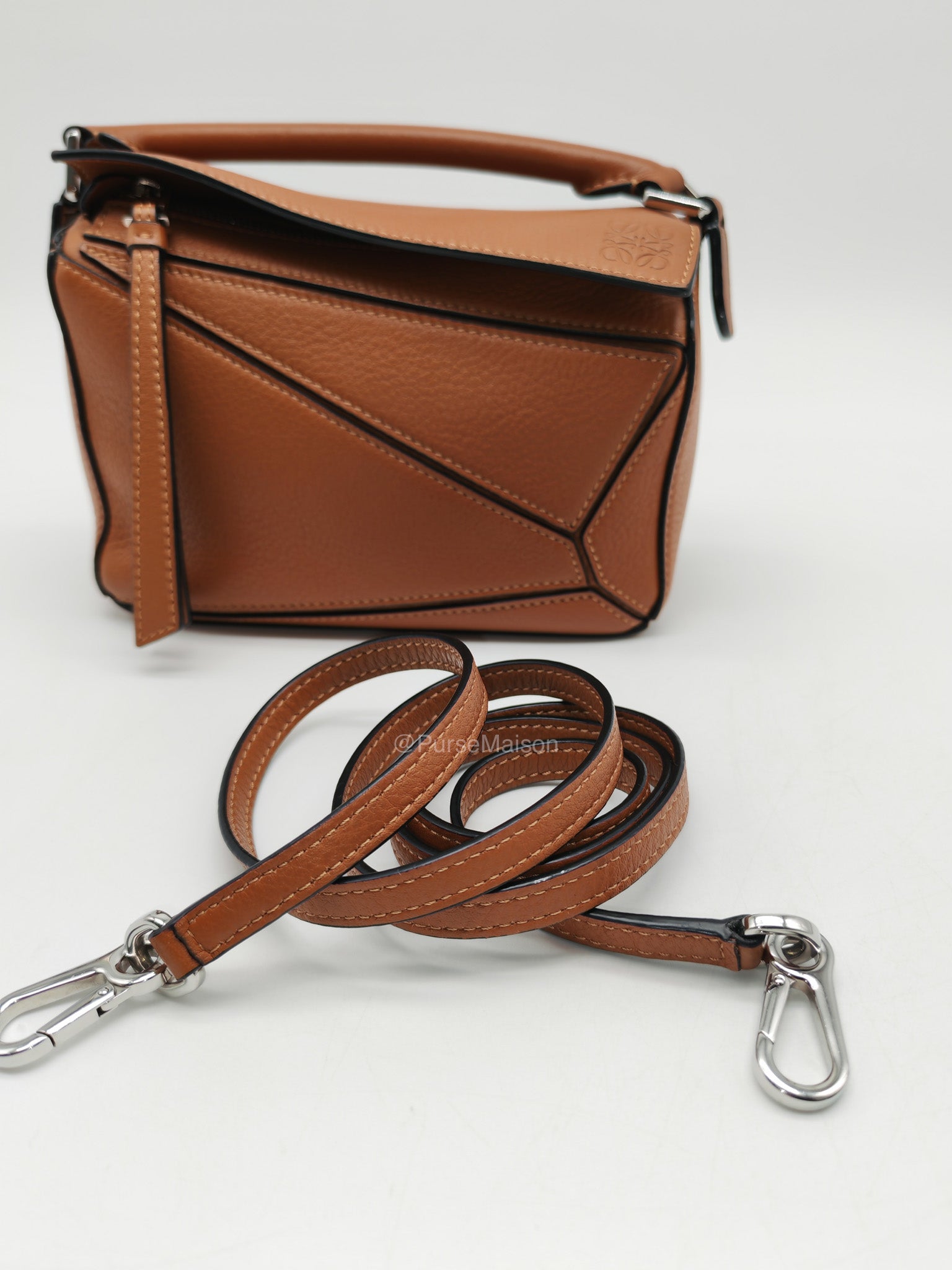 Loewe Bolso Puzzle Bag Mini in Tan Soft Grained Calfskin Silver Hardware(Old Version) | Purse Maison Luxury Bags Shop