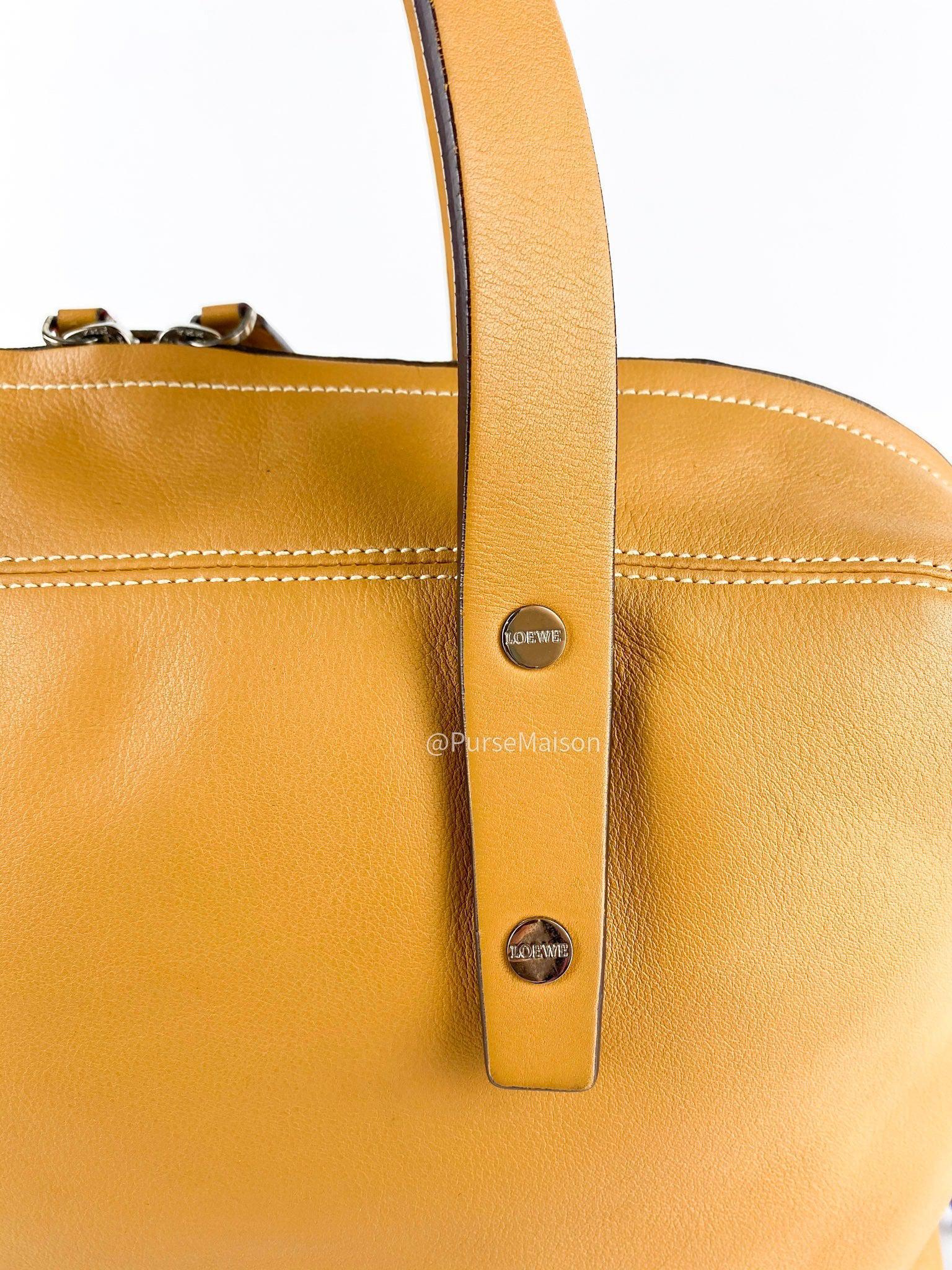Loewe Light Caramel Hand Bag