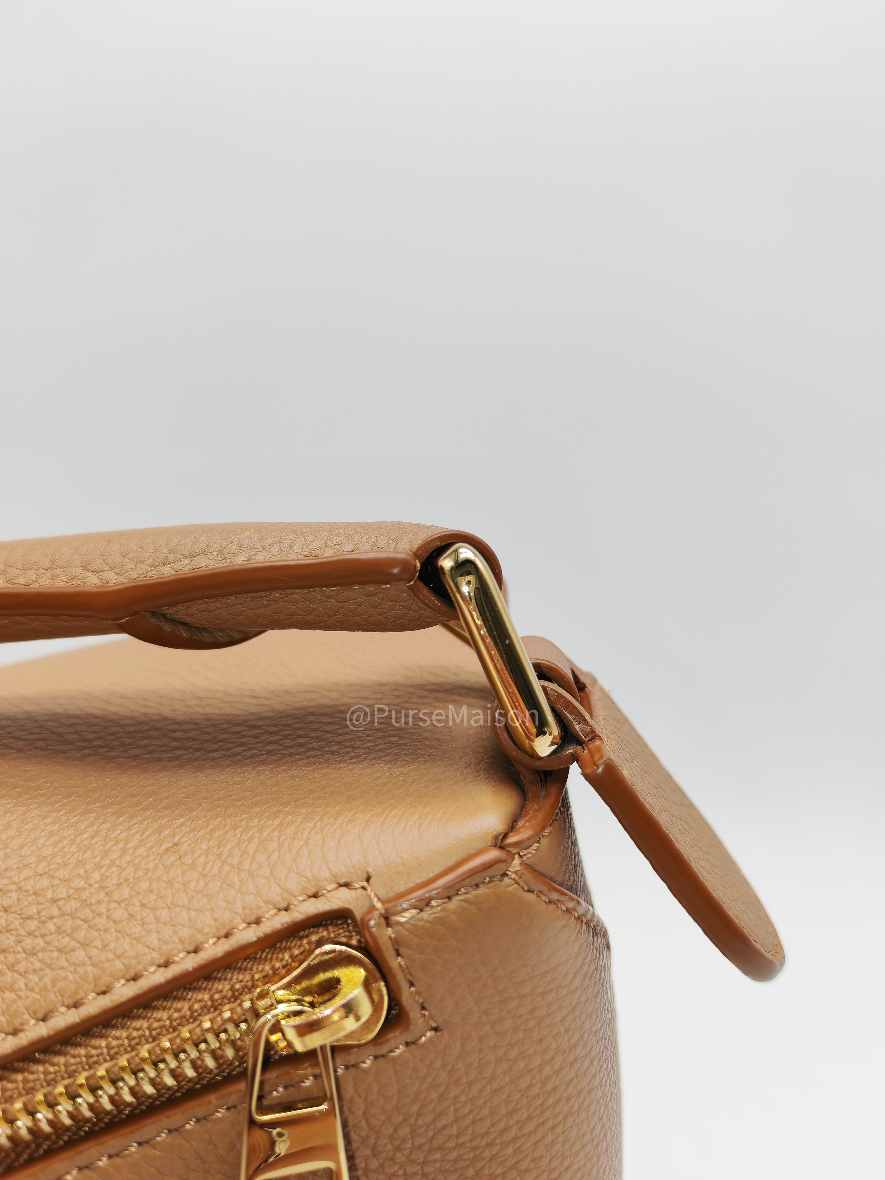 Loewe Puzzle Edge Small in Toffee Grained Calfskin Leather Shoulder Bag | Purse Maison Luxury Bags Shop