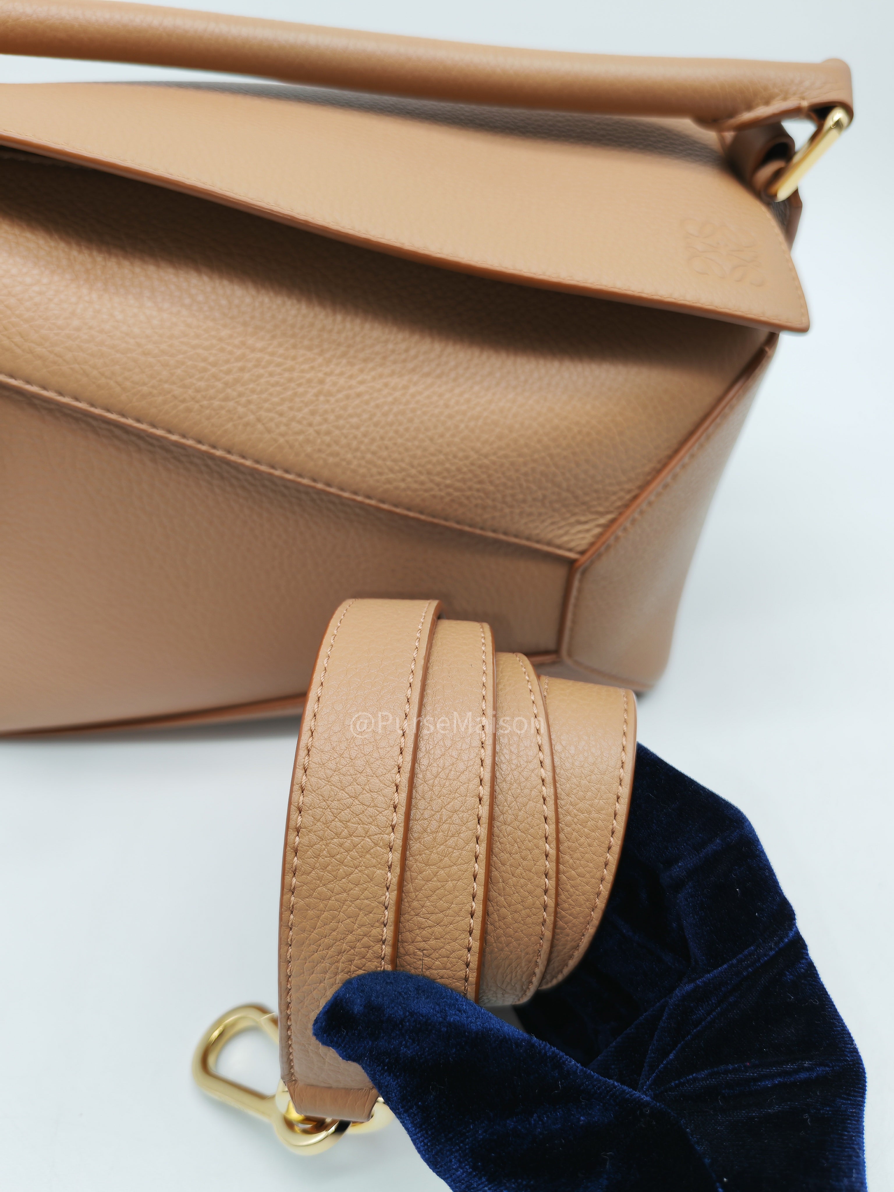 Loewe Puzzle Edge Small in Toffee Grained Calfskin Leather Shoulder Bag | Purse Maison Luxury Bags Shop